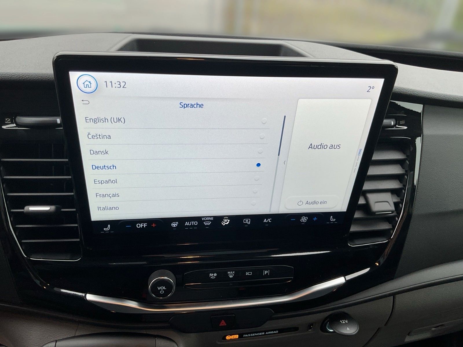 Fahrzeugabbildung Ford Transit Kasten 350 L2 H3 Trend Einzelsitz