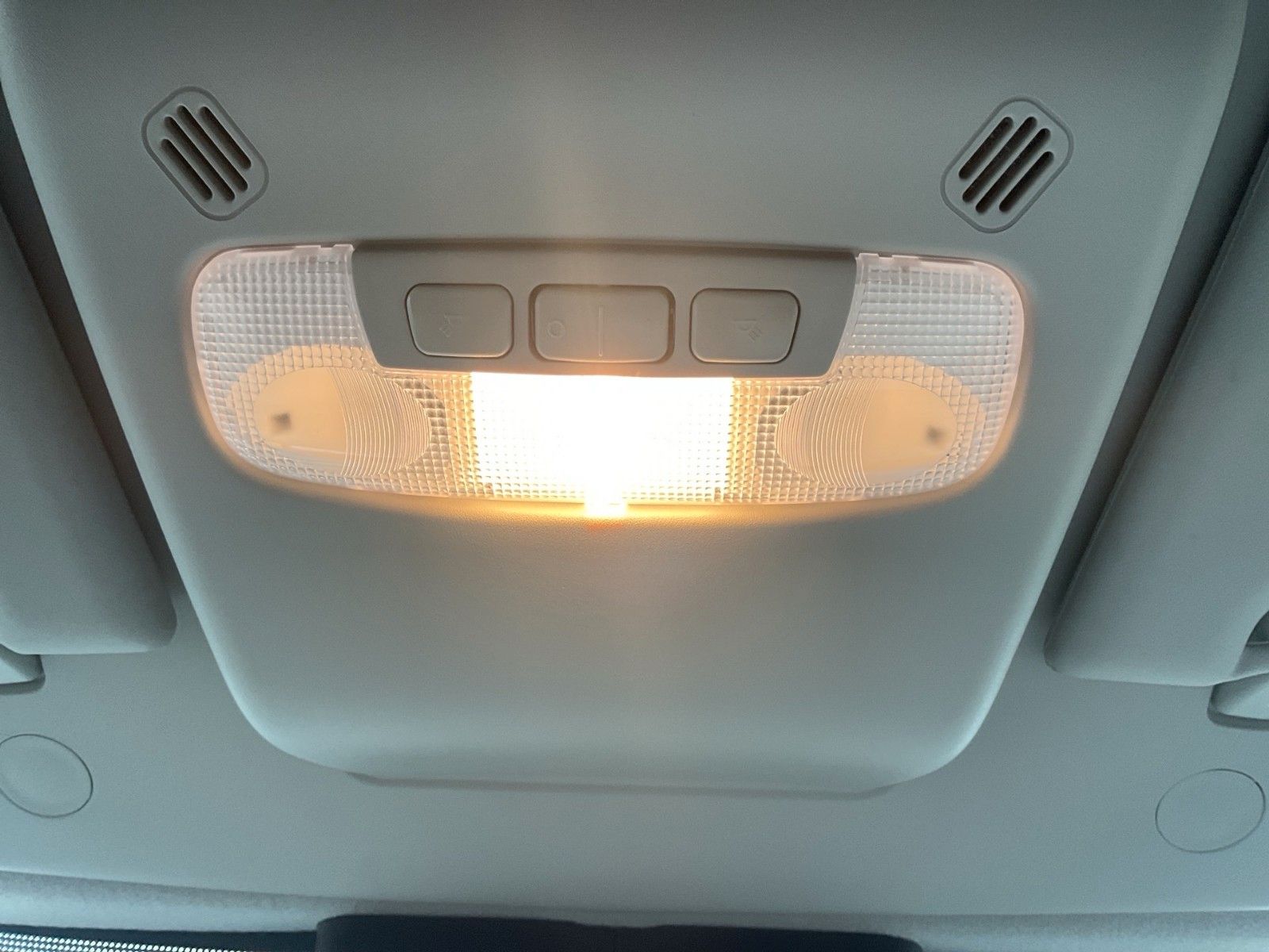 Fahrzeugabbildung Ford Transit Kasten 350 L2 H3 Trend Einzelsitz