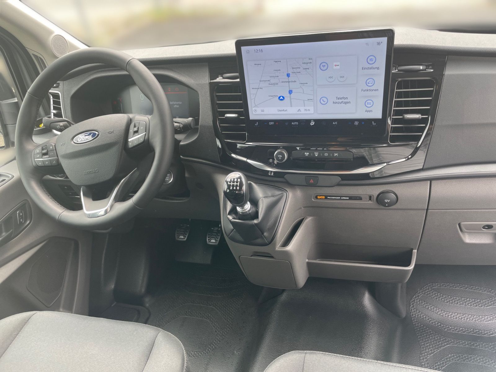 Fahrzeugabbildung Ford Transit Pritsche DOKA 350 L3 Trend