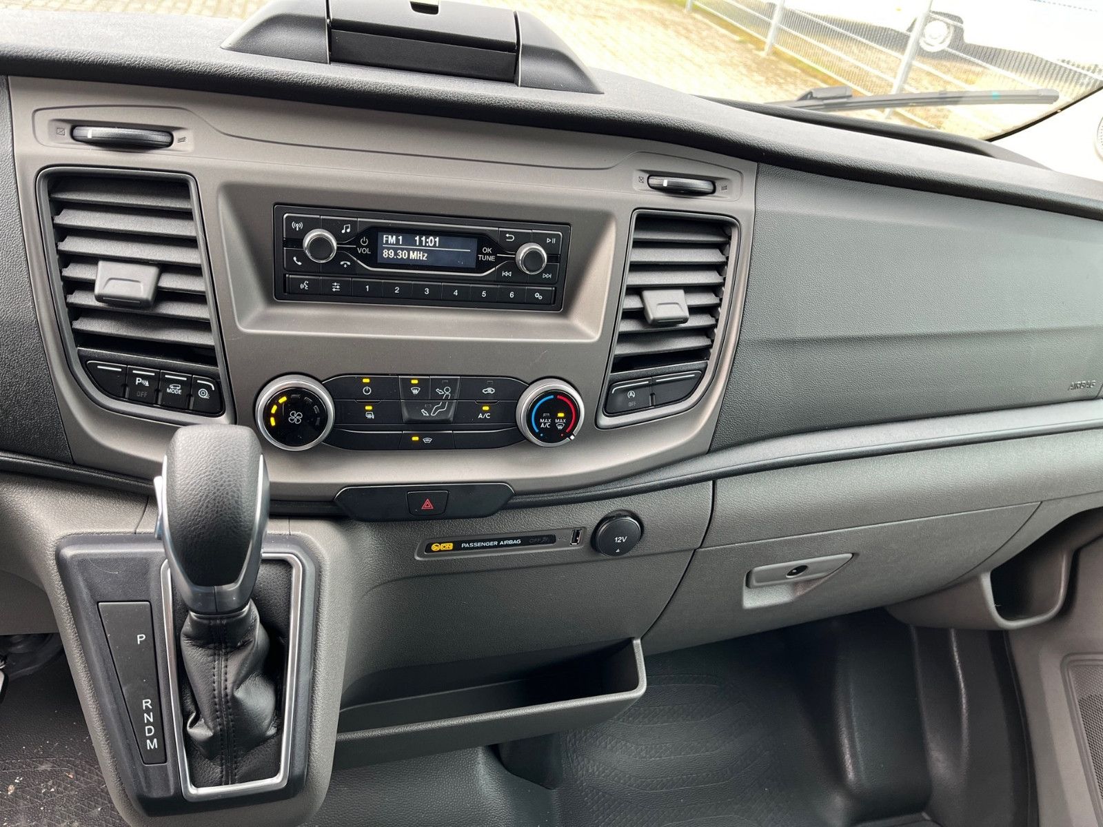 Fahrzeugabbildung Ford Transit Trend L3H2 Kastenwagen