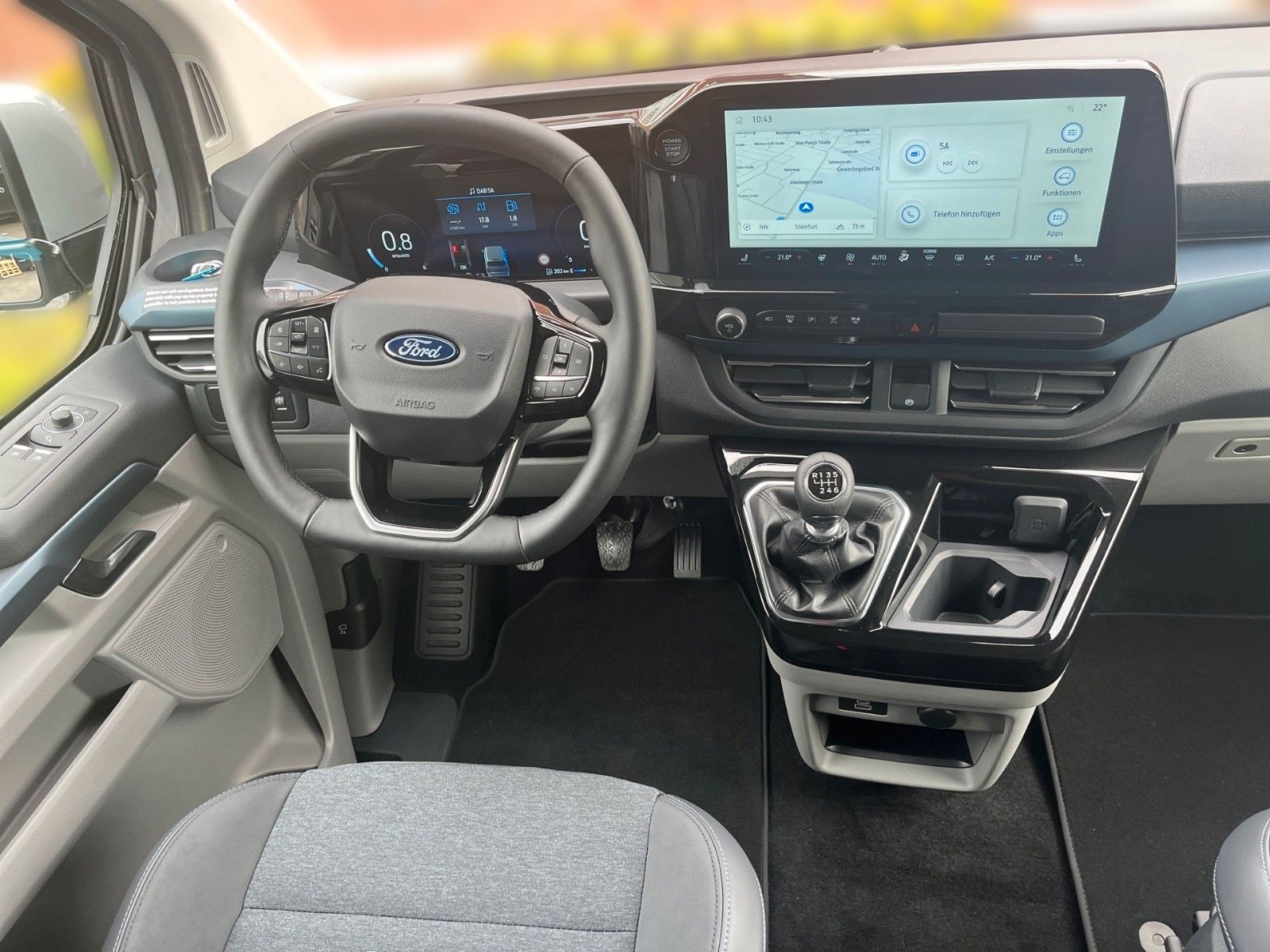 Fahrzeugabbildung Ford Nugget Plus AD Active 0,99 % Finanzierung