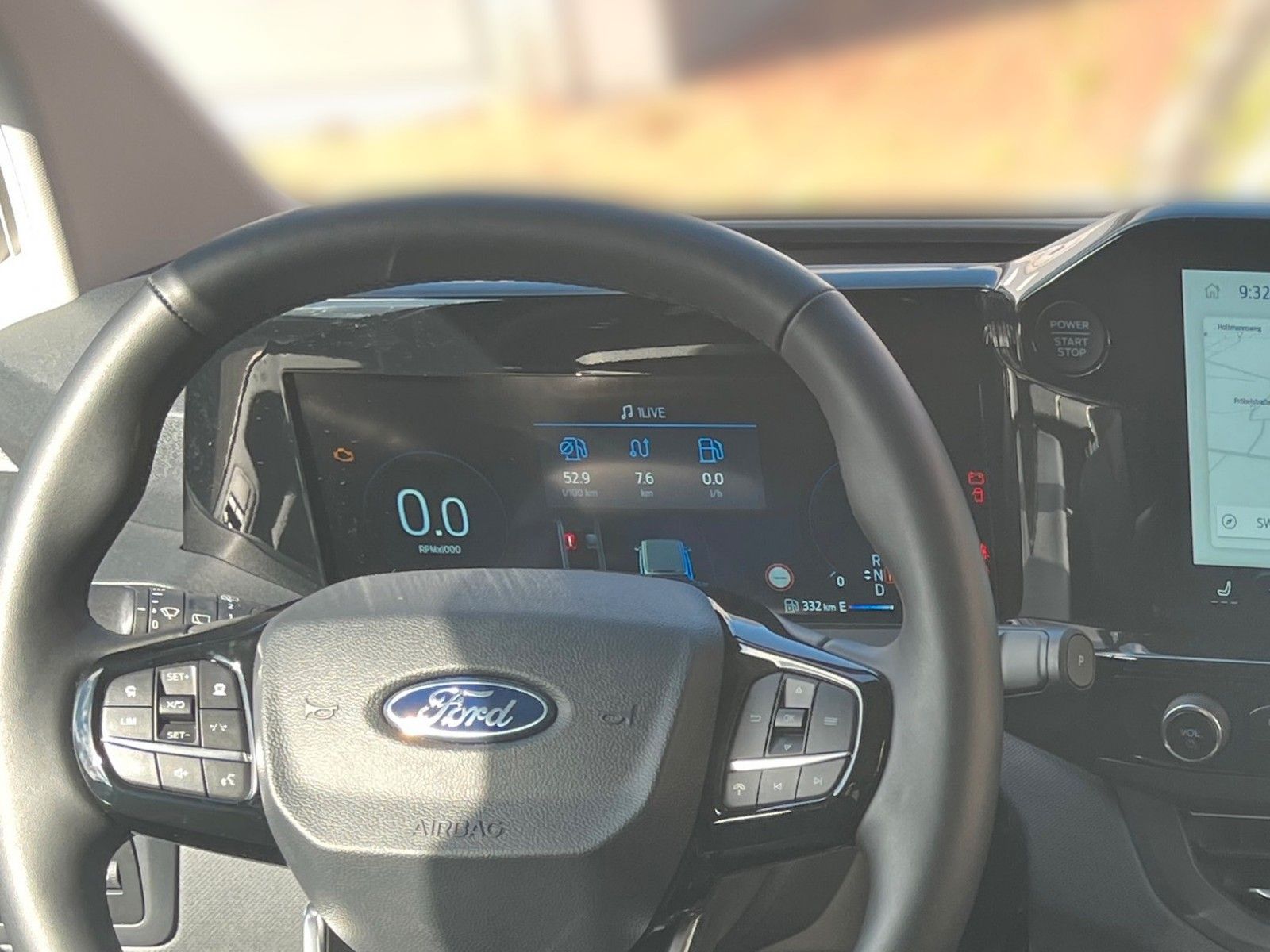 Fahrzeugabbildung Ford Nugget Plus AD Titanium 0,99 % Finanzierung