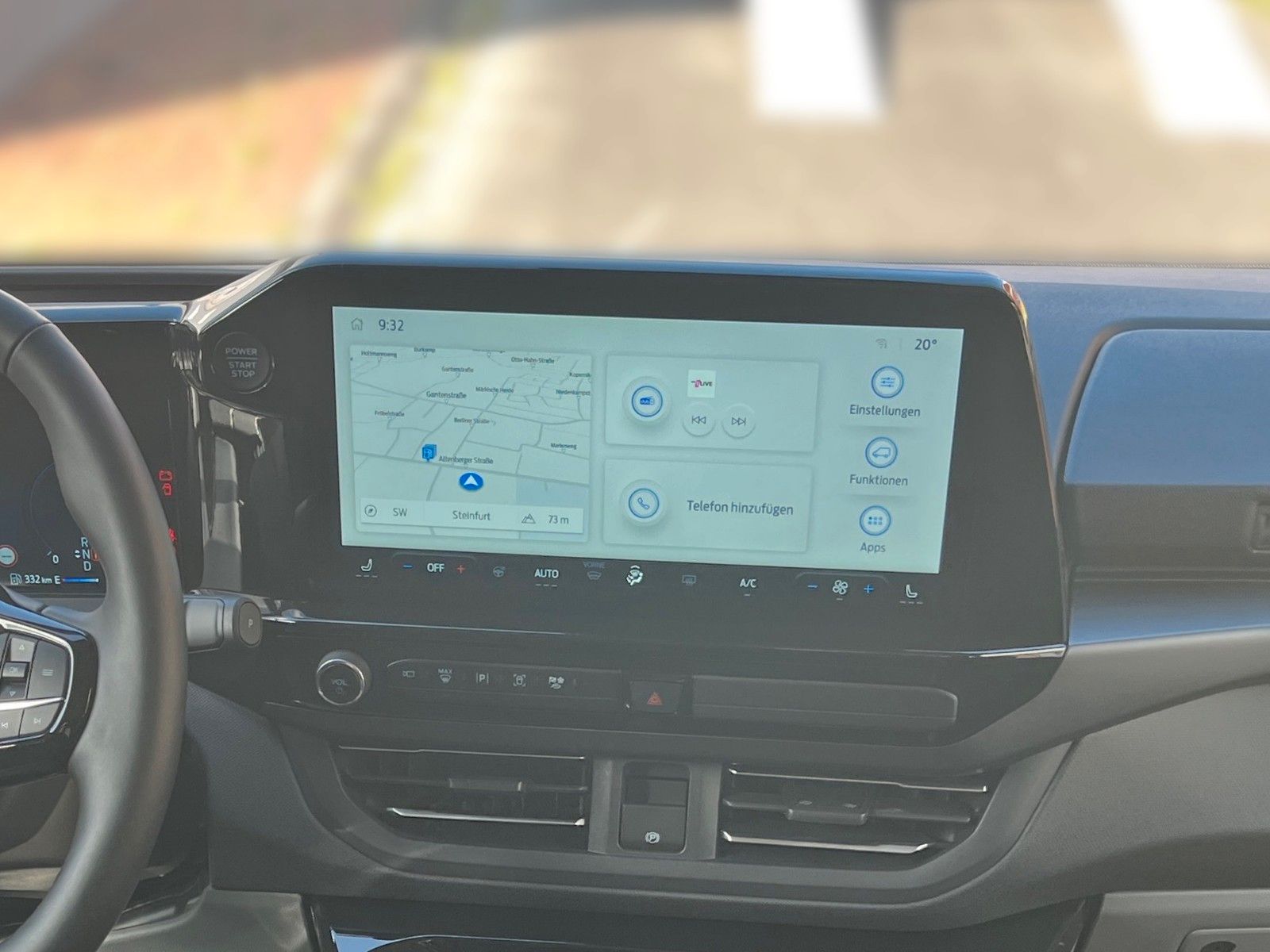 Fahrzeugabbildung Ford Nugget Plus AD Titanium 0,99 % Finanzierung