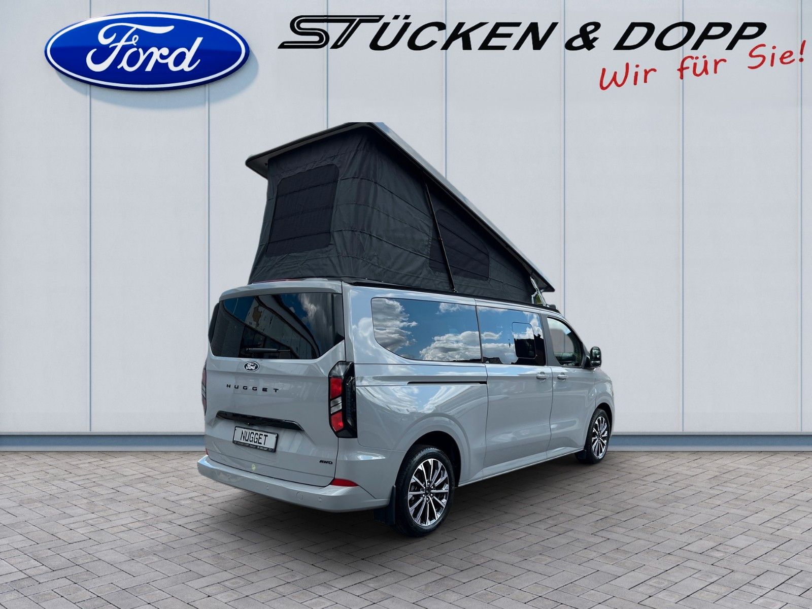 Fahrzeugabbildung Ford Nugget Plus AD Titanium 0,99 % Finanzierung