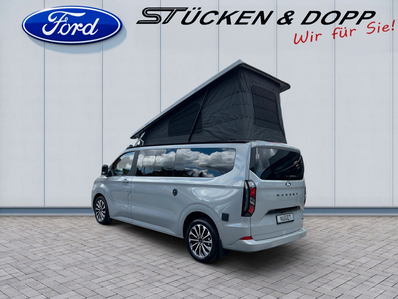 Fahrzeugabbildung Ford Nugget Plus AD Titanium 0,99 % Finanzierung