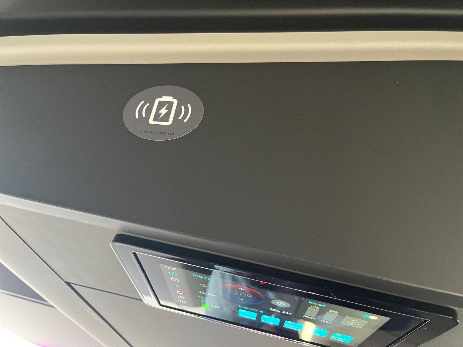 Fahrzeugabbildung Ford Nugget Plus AD Active 0,99 % Finanzierungg