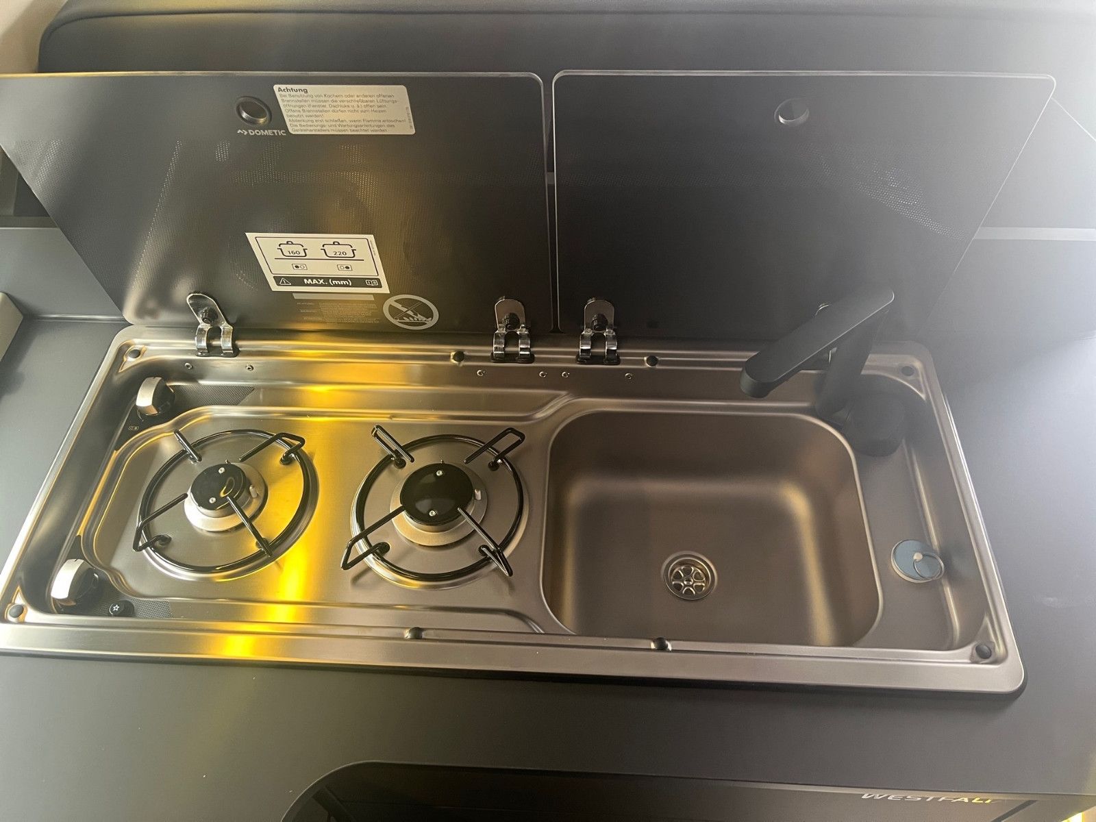 Fahrzeugabbildung Ford Nugget Plus AD Active 0,99 % Finanzierung