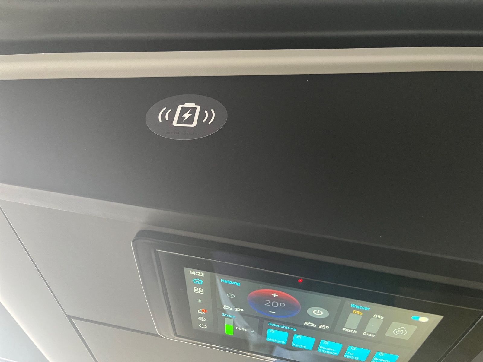 Fahrzeugabbildung Ford Nugget Plus AD Active 0,99 % Finanzierung