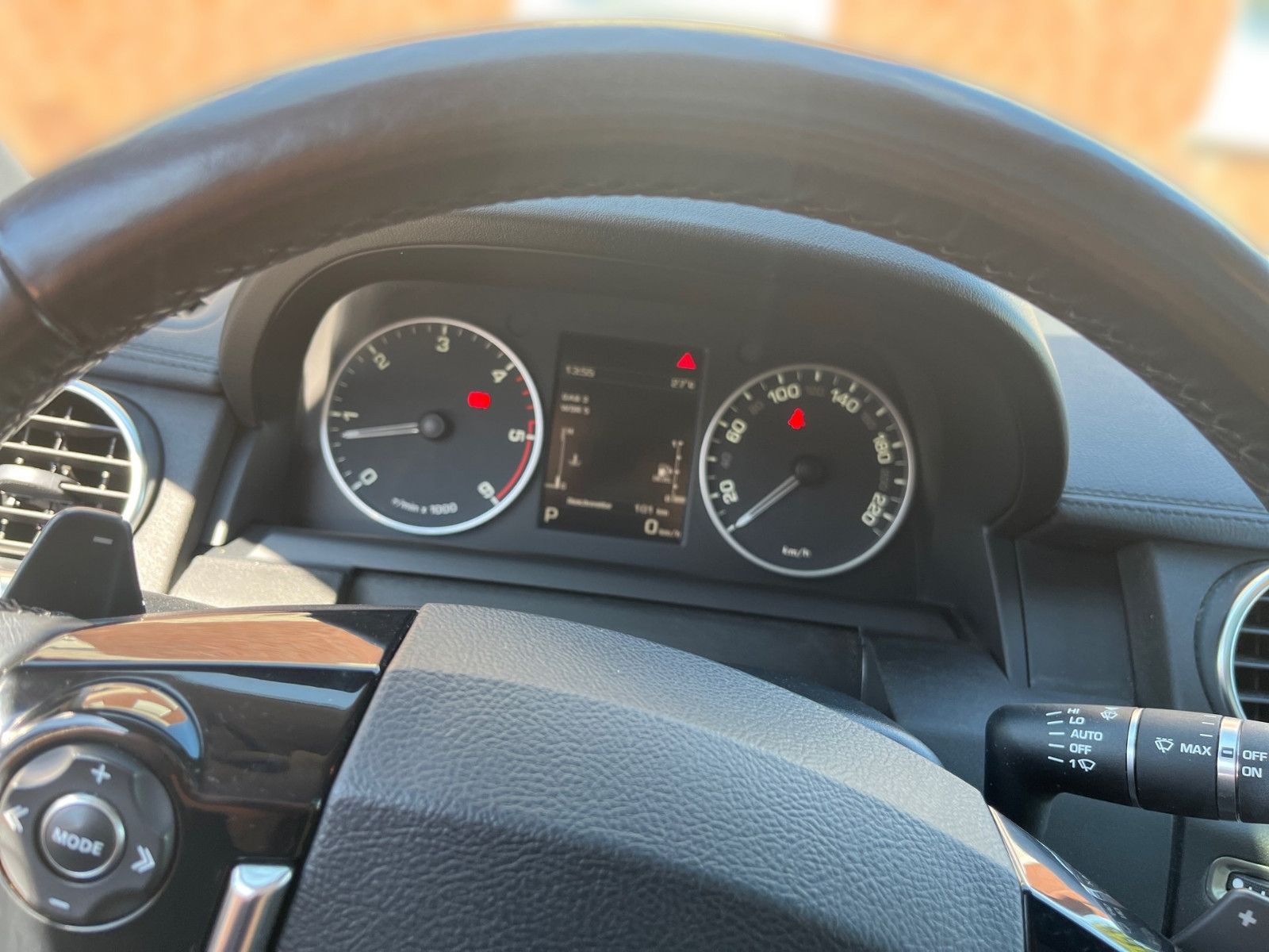 Fahrzeugabbildung Land Rover Discovery 4 SDV6 HSE