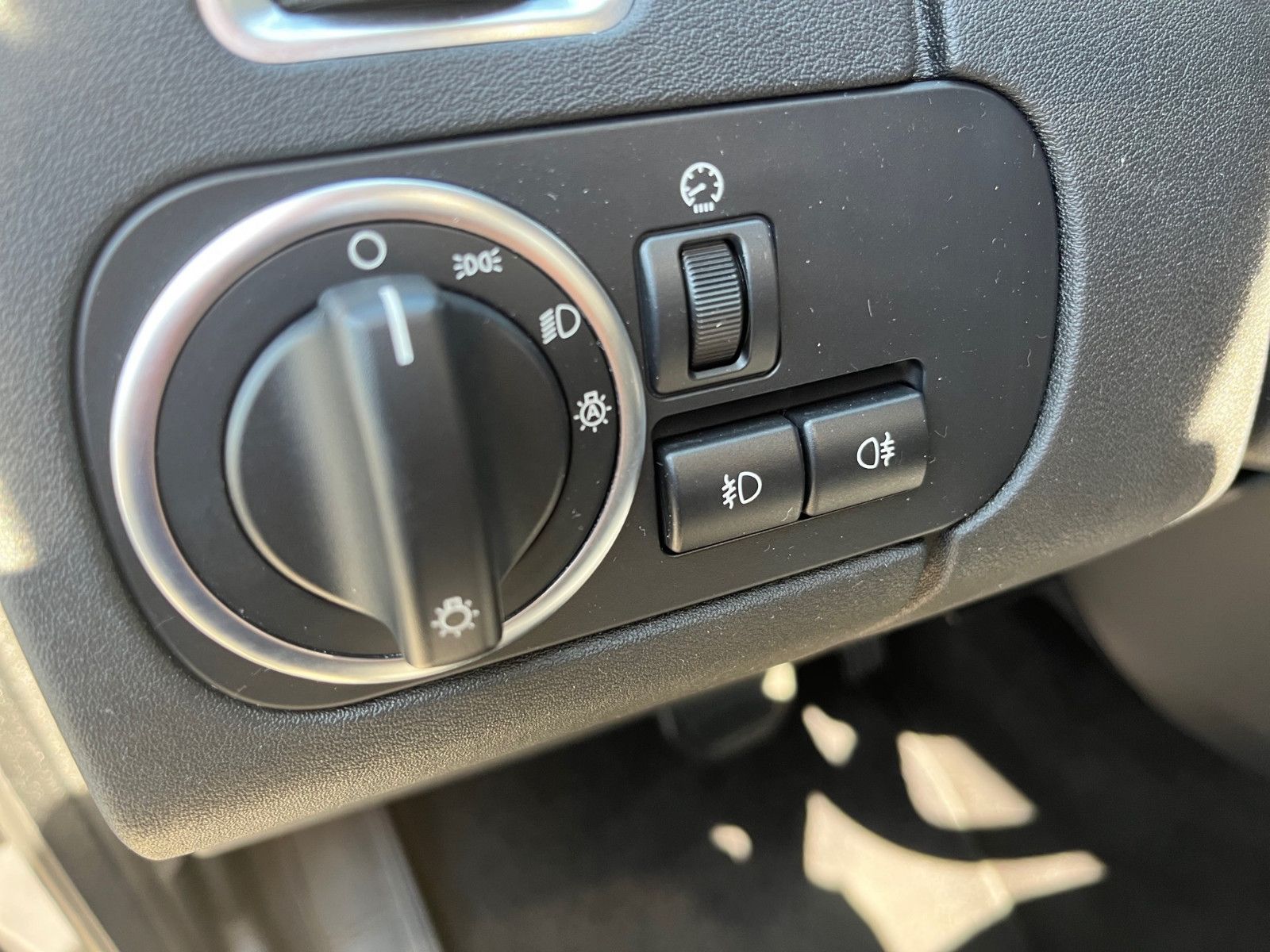 Fahrzeugabbildung Land Rover Discovery 4 SDV6 HSE