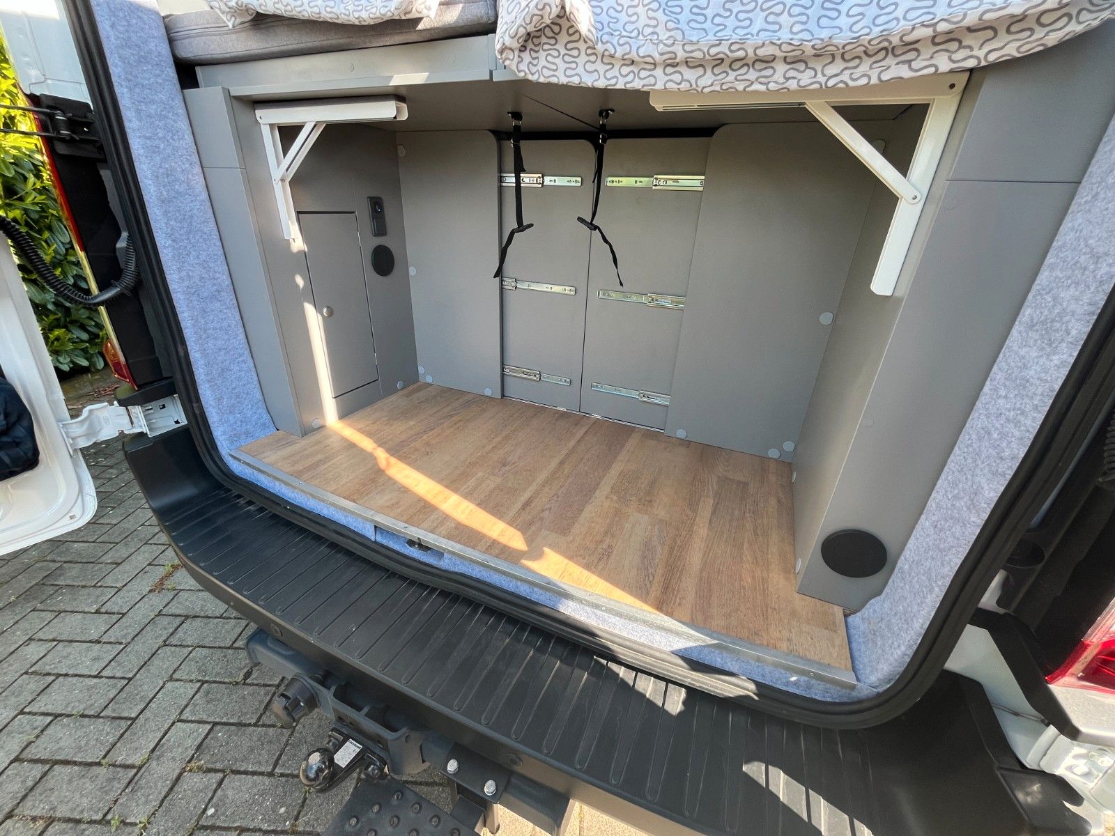 Fahrzeugabbildung Ford MATIST XL
