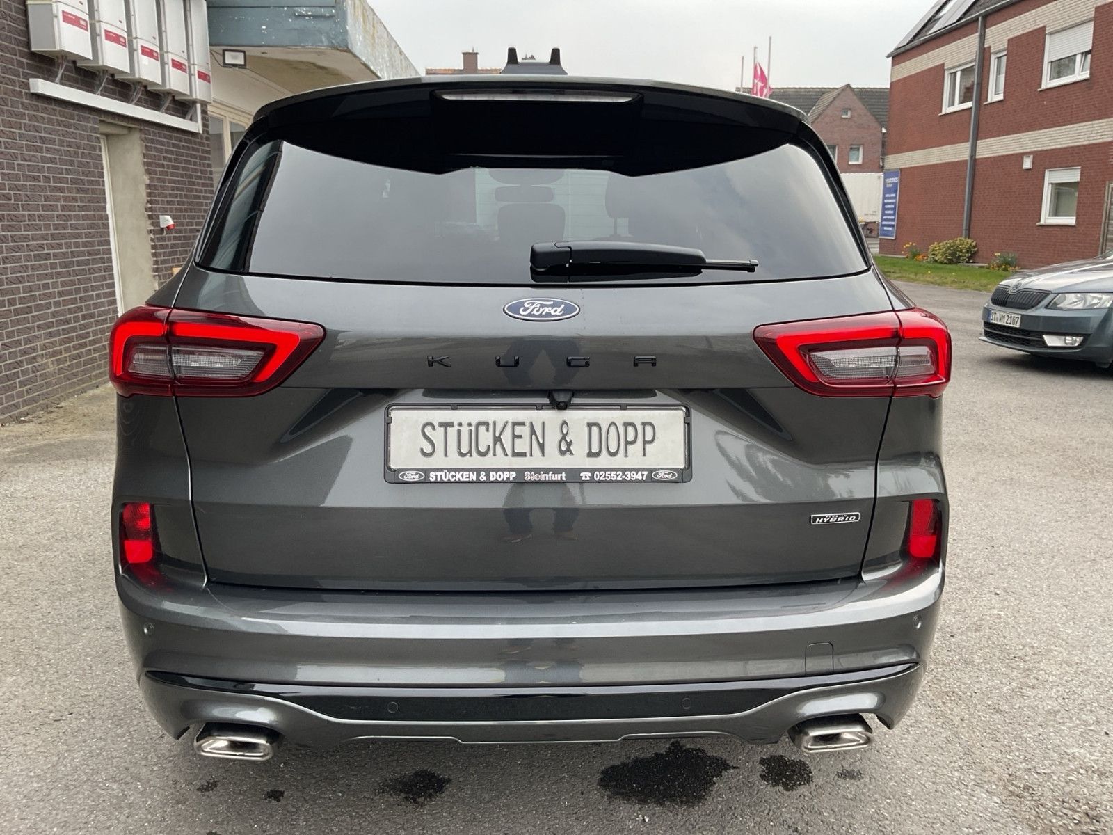 Fahrzeugabbildung Ford Kuga PHEV ST-Line X+ACC+el.AHK+LED+B&O+...