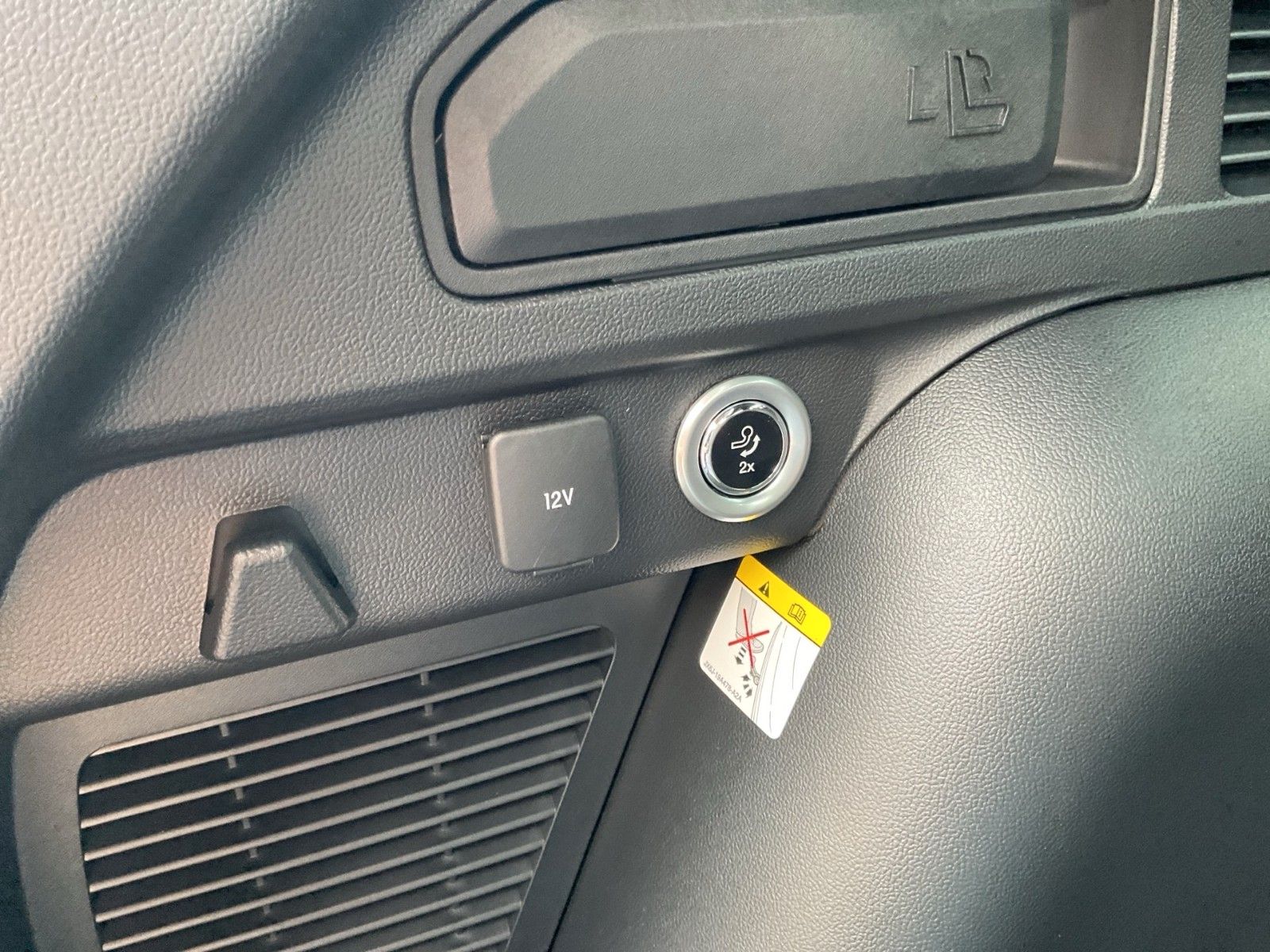 Fahrzeugabbildung Ford Kuga 2.5 PHEV ST-Line X+Panoaram+Matrix-LED+AHK+