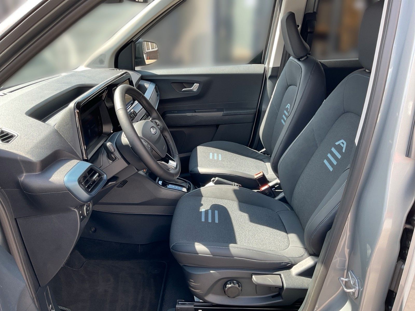 Fahrzeugabbildung Ford Tourneo Courier Active