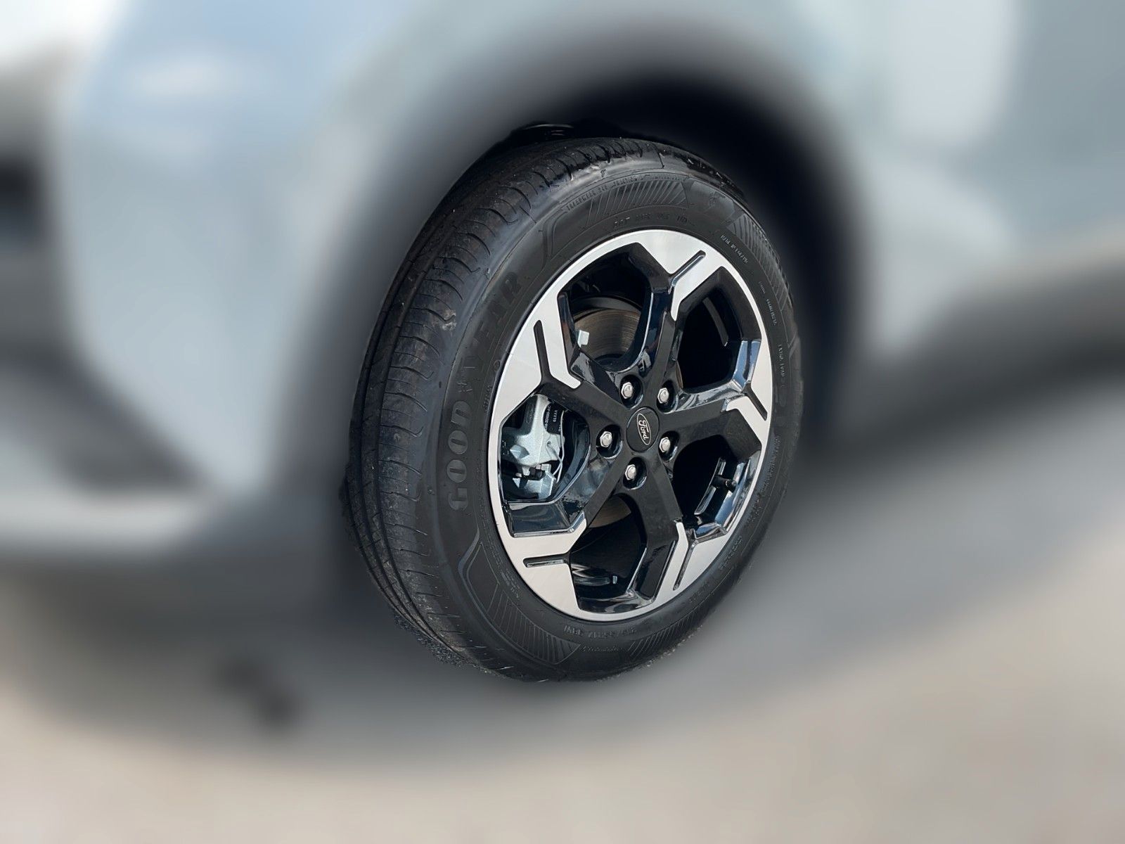 Fahrzeugabbildung Ford Tourneo Courier Active