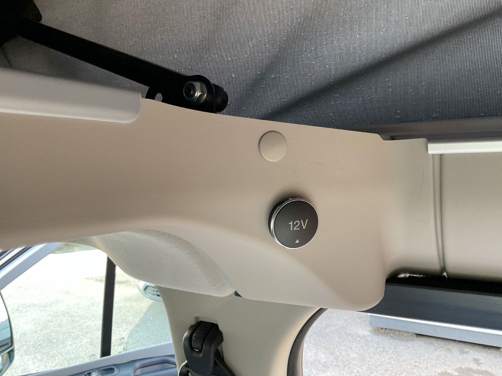 Fahrzeugabbildung Ford Nugget Plus Trend AD