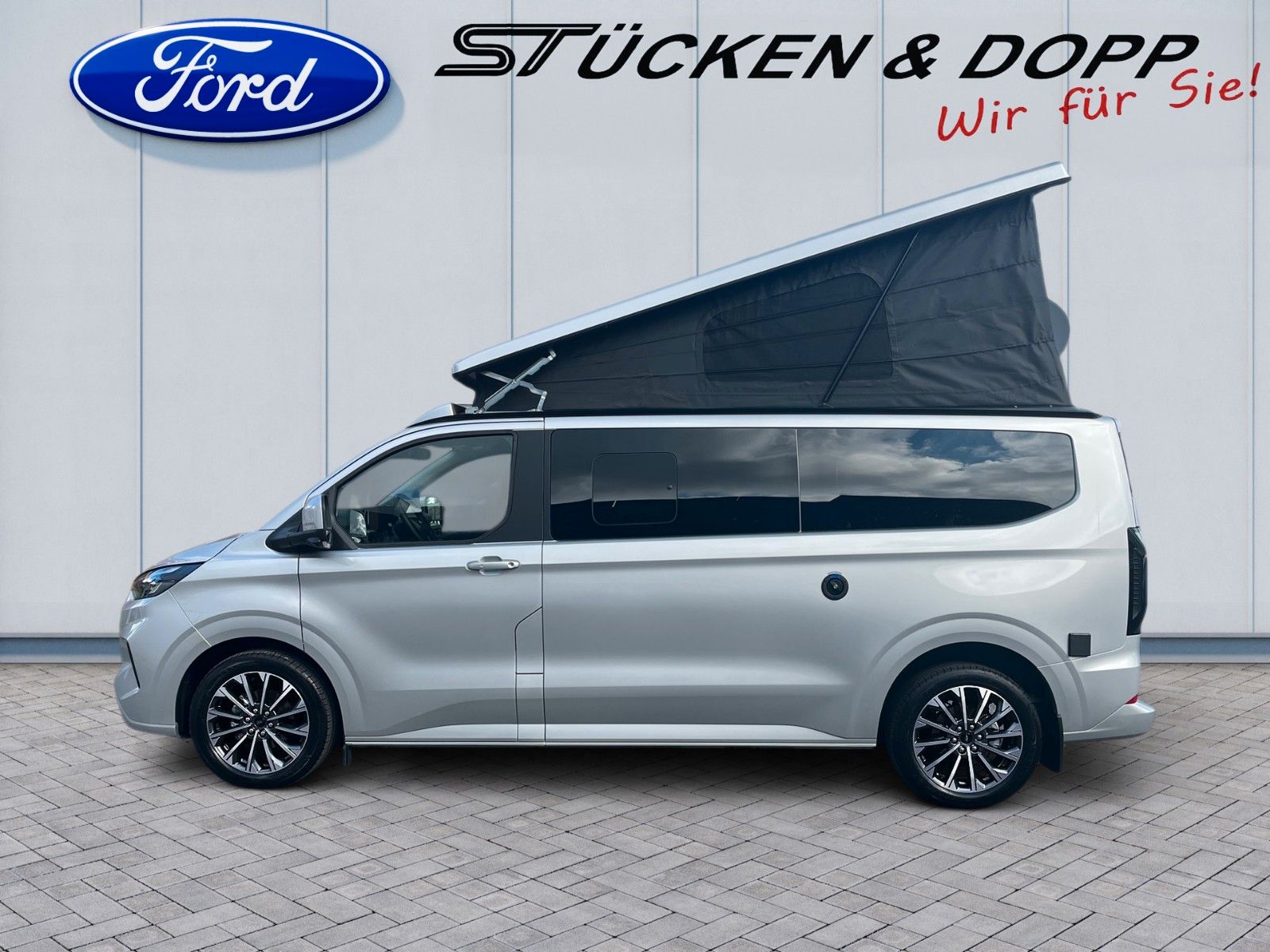 Fahrzeugabbildung Ford Nugget Plus AD Titanium 0,99 % MESSEPREIS