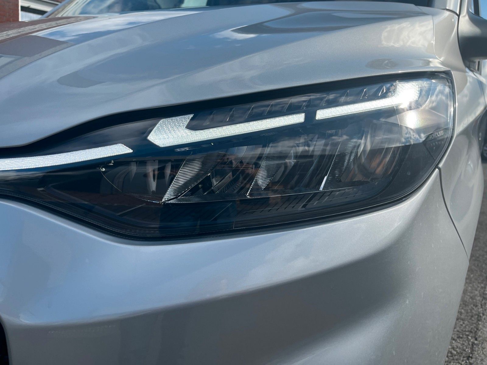 Fahrzeugabbildung Ford Nugget Plus AD Titanium 0,99 % MESSEPREIS