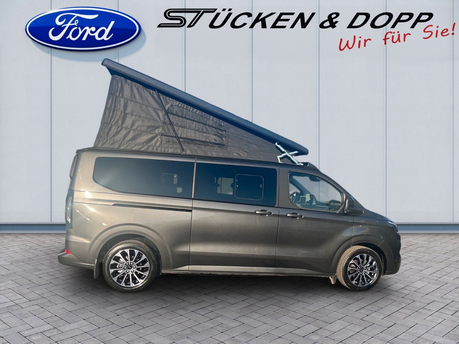 Fahrzeugabbildung Ford Nugget Plus AD Titanium 0,99 % MESSEPREIS!!