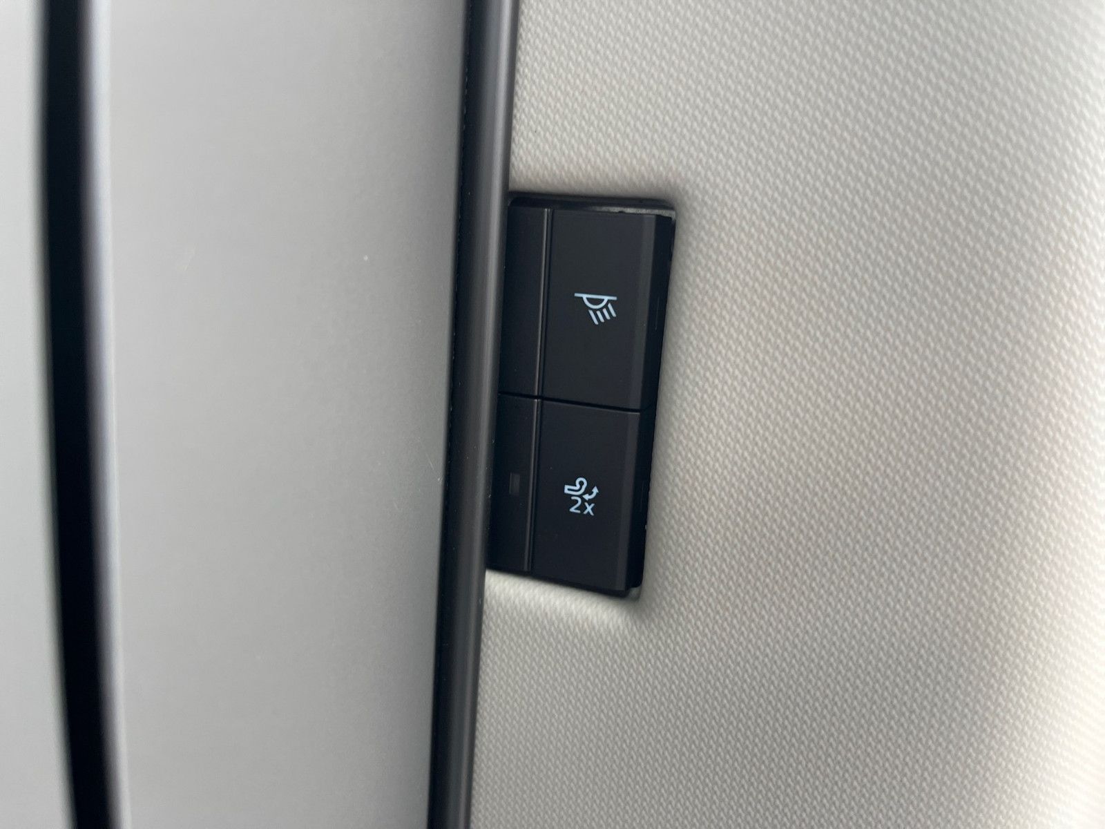Fahrzeugabbildung Ford Nugget Plus AD Active