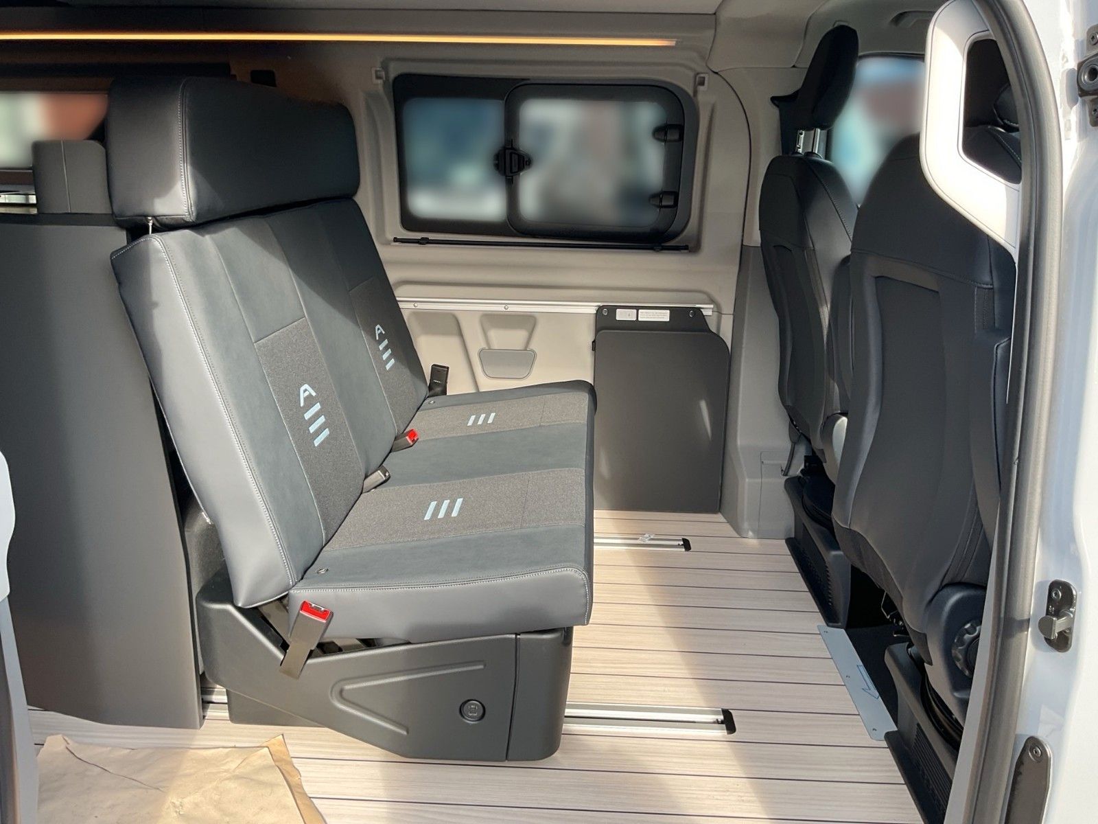 Fahrzeugabbildung Ford Nugget Plus AD Active