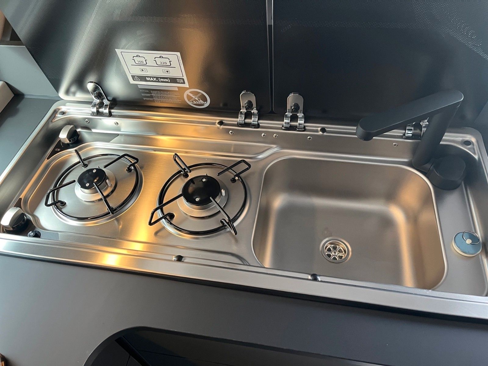 Fahrzeugabbildung Ford Nugget Plus AD Active