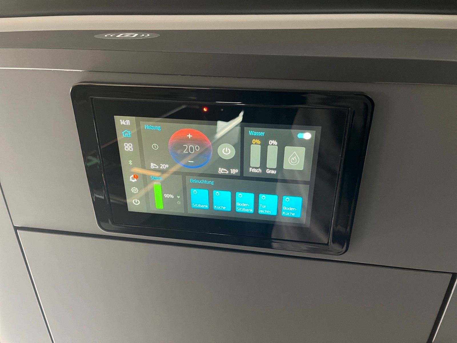 Fahrzeugabbildung Ford Nugget Plus AD Active
