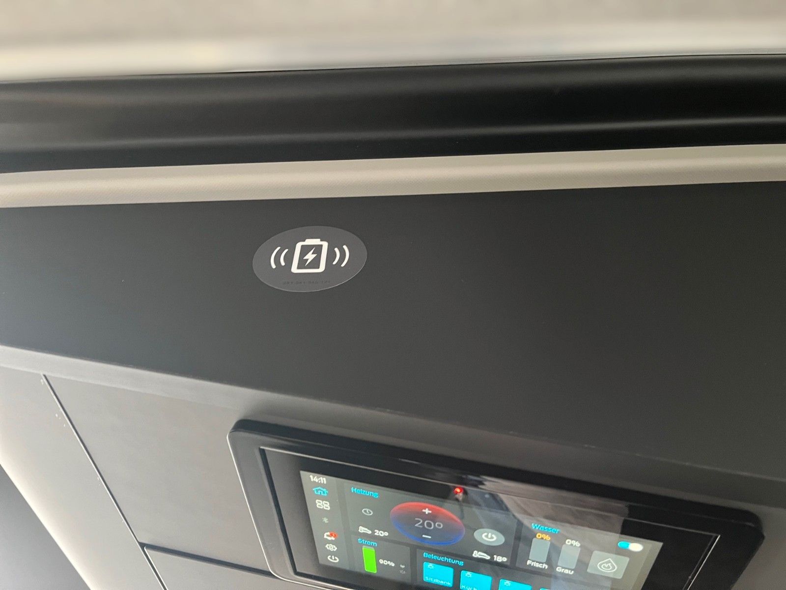 Fahrzeugabbildung Ford Nugget Plus AD Active