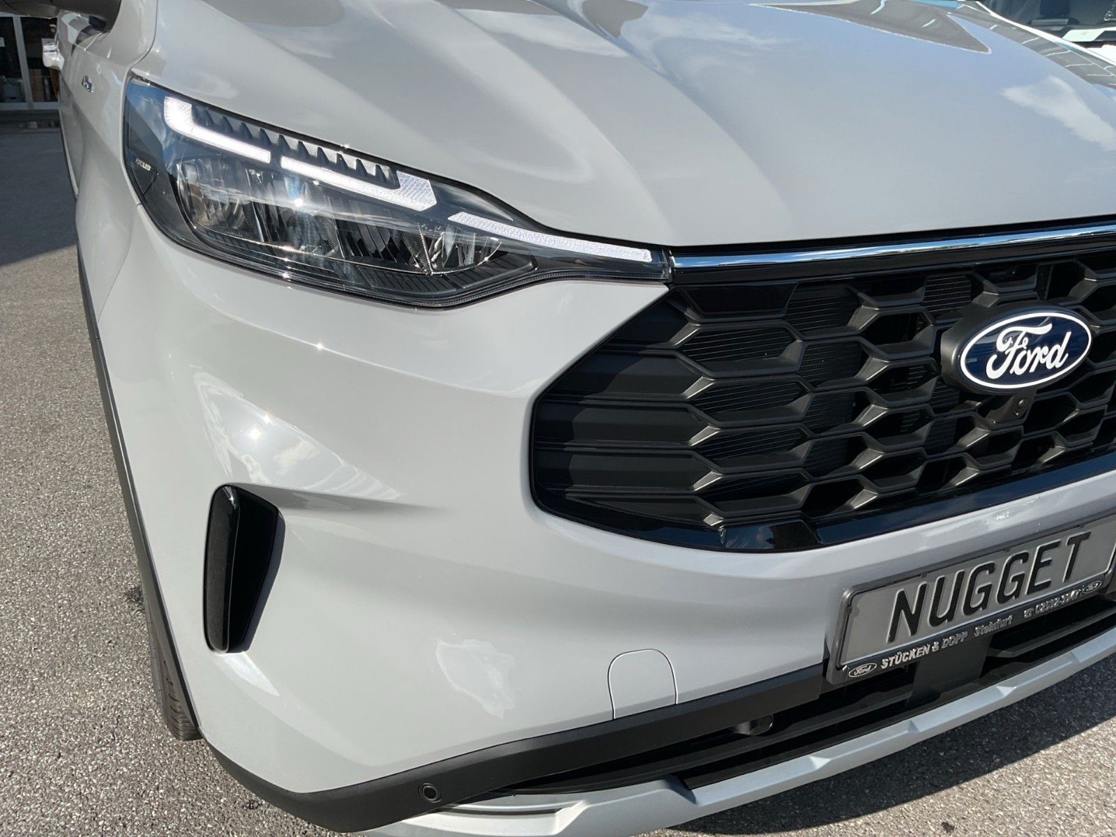 Fahrzeugabbildung Ford Nugget Plus AD Active