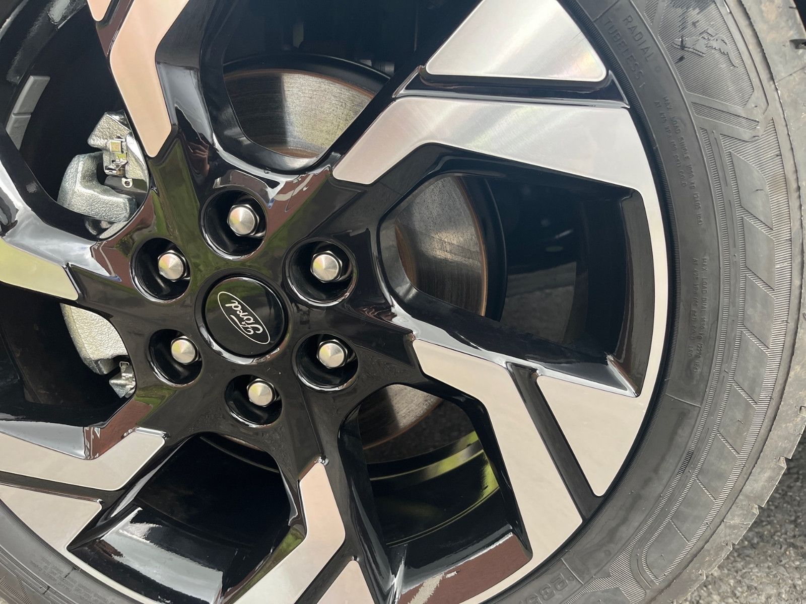 Fahrzeugabbildung Ford Nugget Plus AD Active