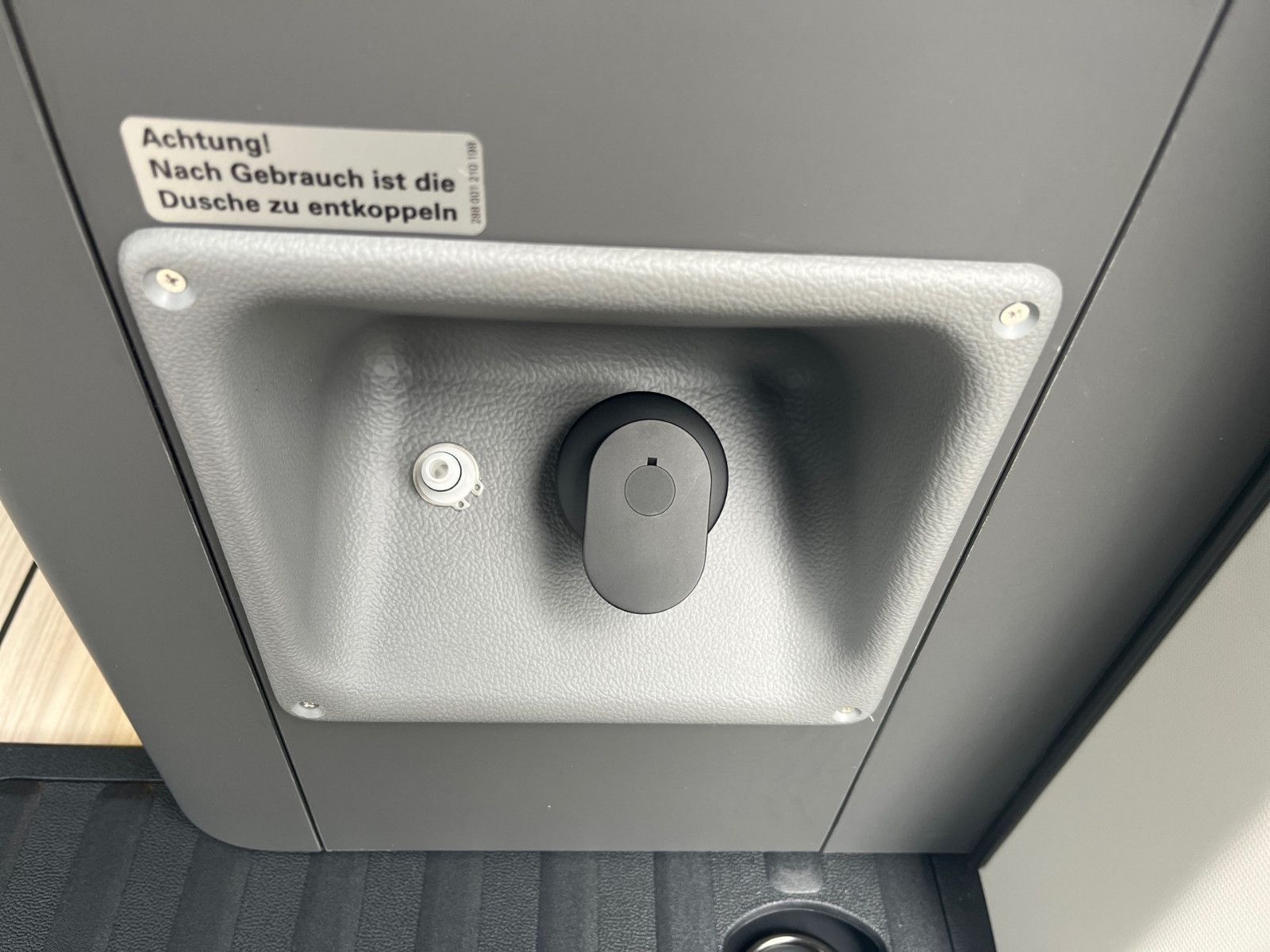 Fahrzeugabbildung Ford Nugget Plus AD Active