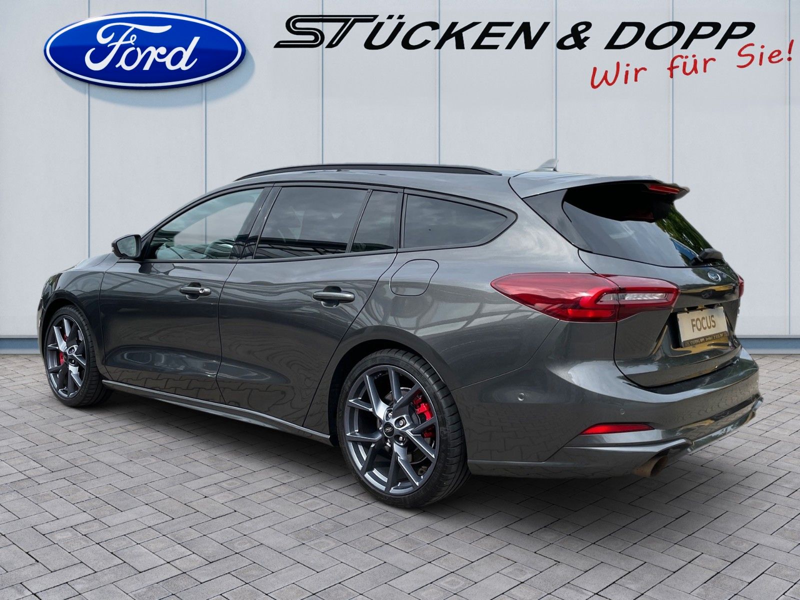 Fahrzeugabbildung Ford Focus Turnier 2.3 EcoBoost ST X+Matrix-LED+ACC+.