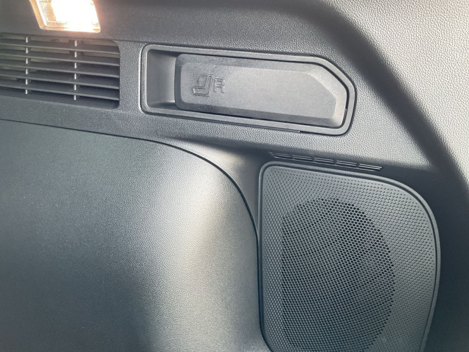 Fahrzeugabbildung Ford Kuga 2.5 PHEV ST-Line X