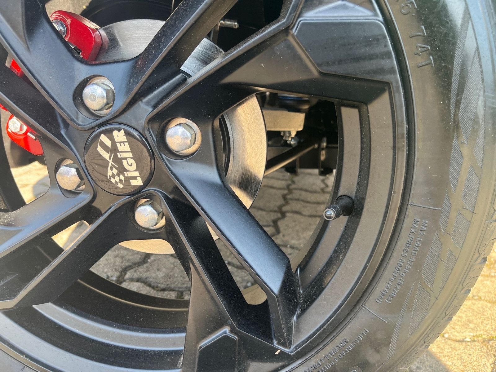 Fahrzeugabbildung Ligier JS 50 Elite