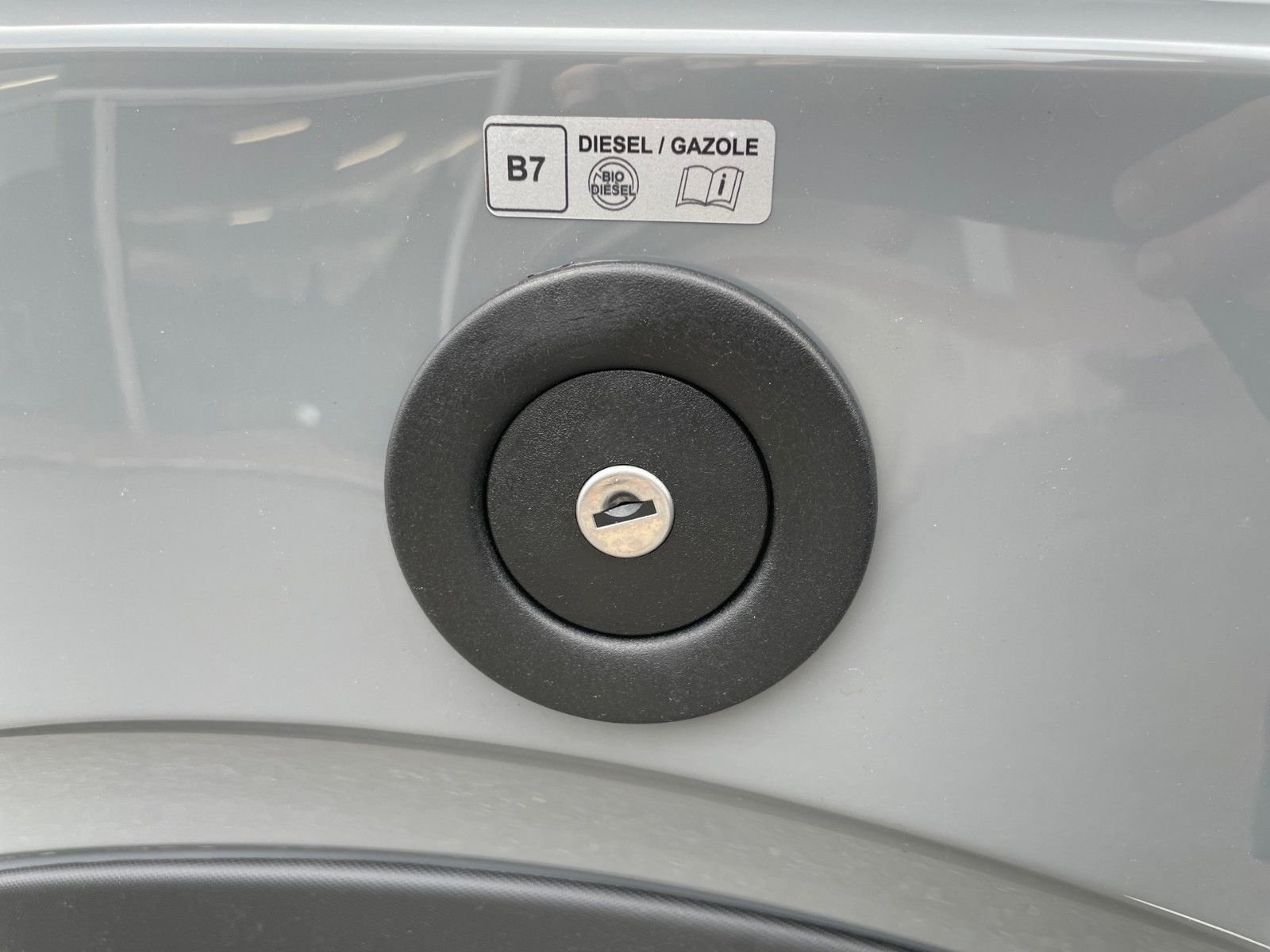 Fahrzeugabbildung Ligier Myli R.ebel