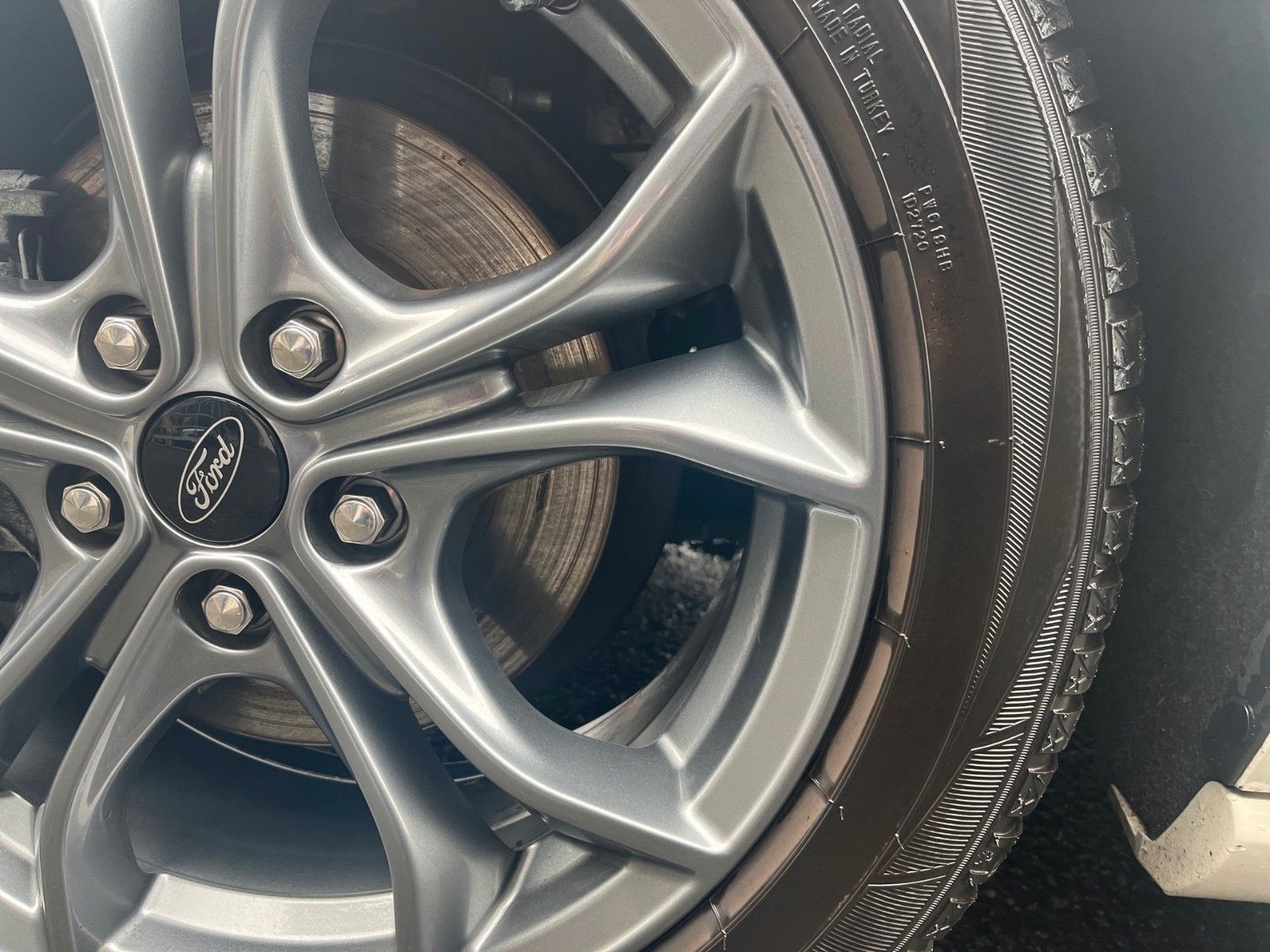 Fahrzeugabbildung Ford Focus 1.0 EcoBoost ST-Line+KeyFree+Kamera+...