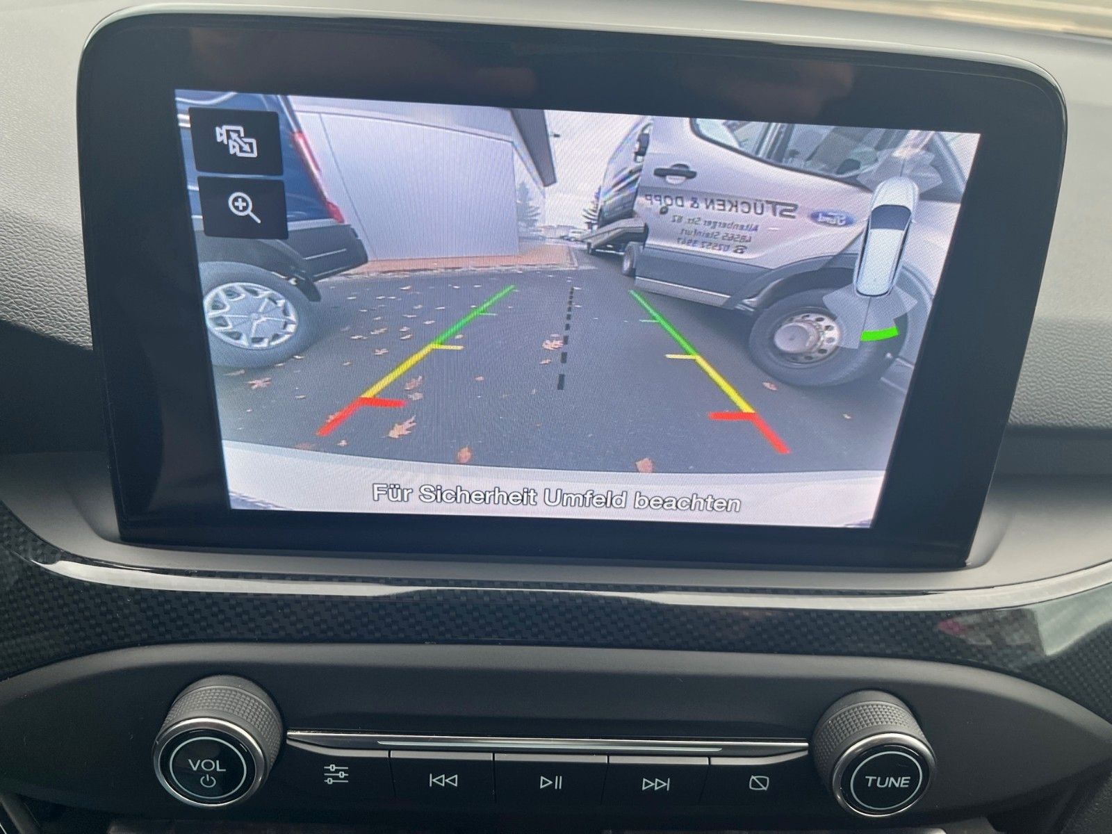Fahrzeugabbildung Ford Focus 1.0 EcoBoost ST-Line+KeyFree+Kamera+...