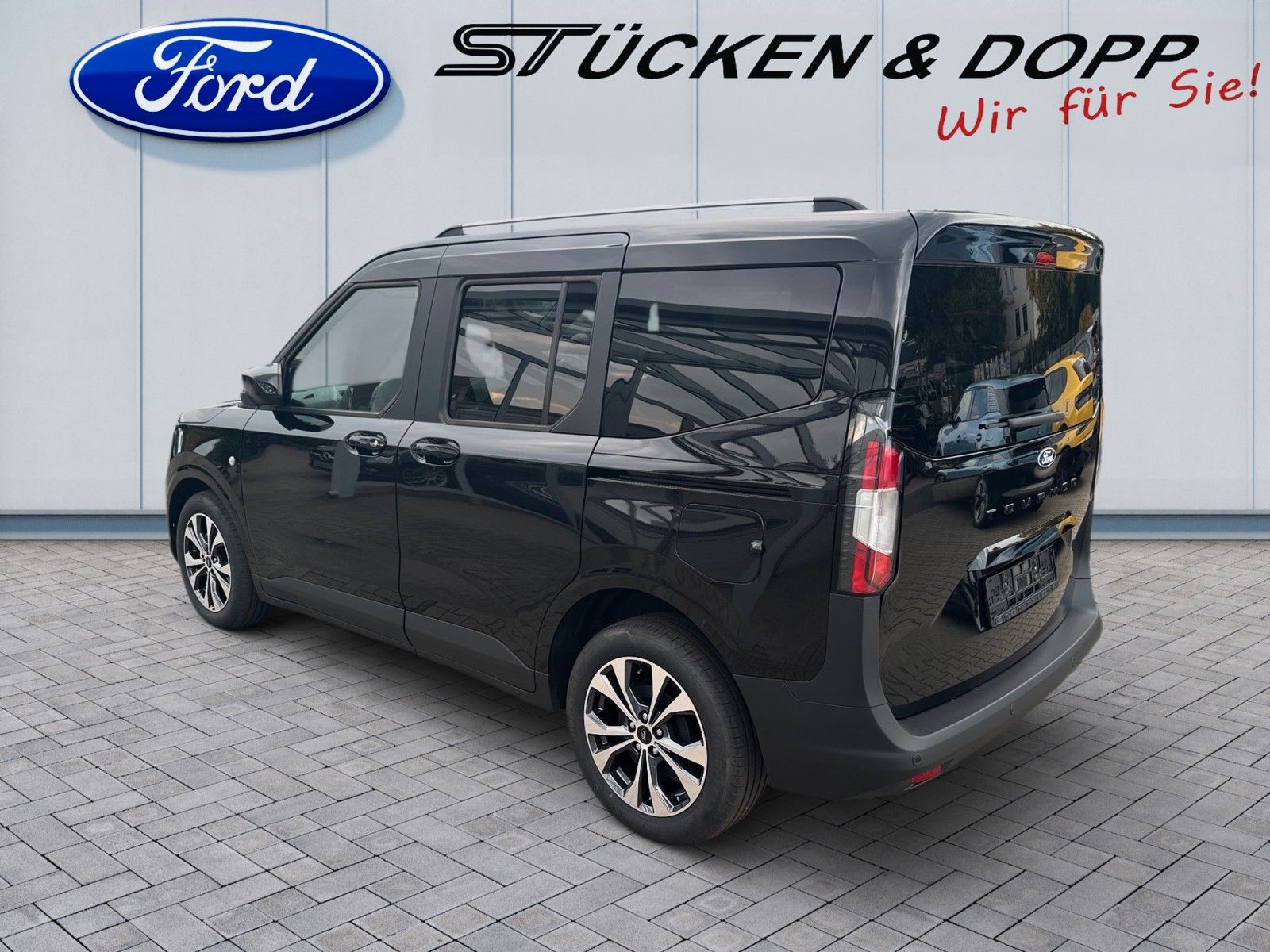 Fahrzeugabbildung Ford Tourneo Courier Titanium+Kamera+Navi+LED+...