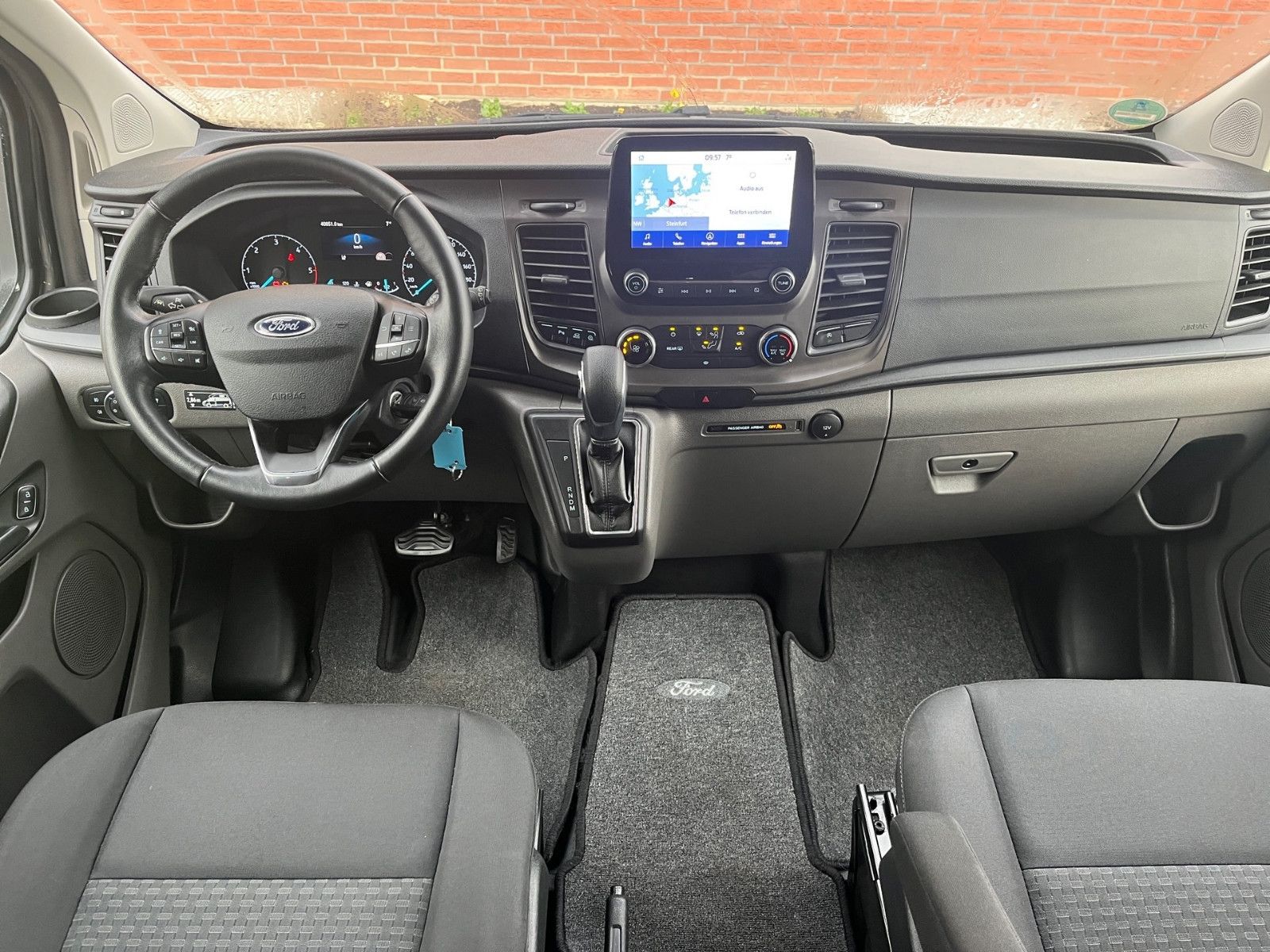 Fahrzeugabbildung Ford Nugget Plus Hochdach