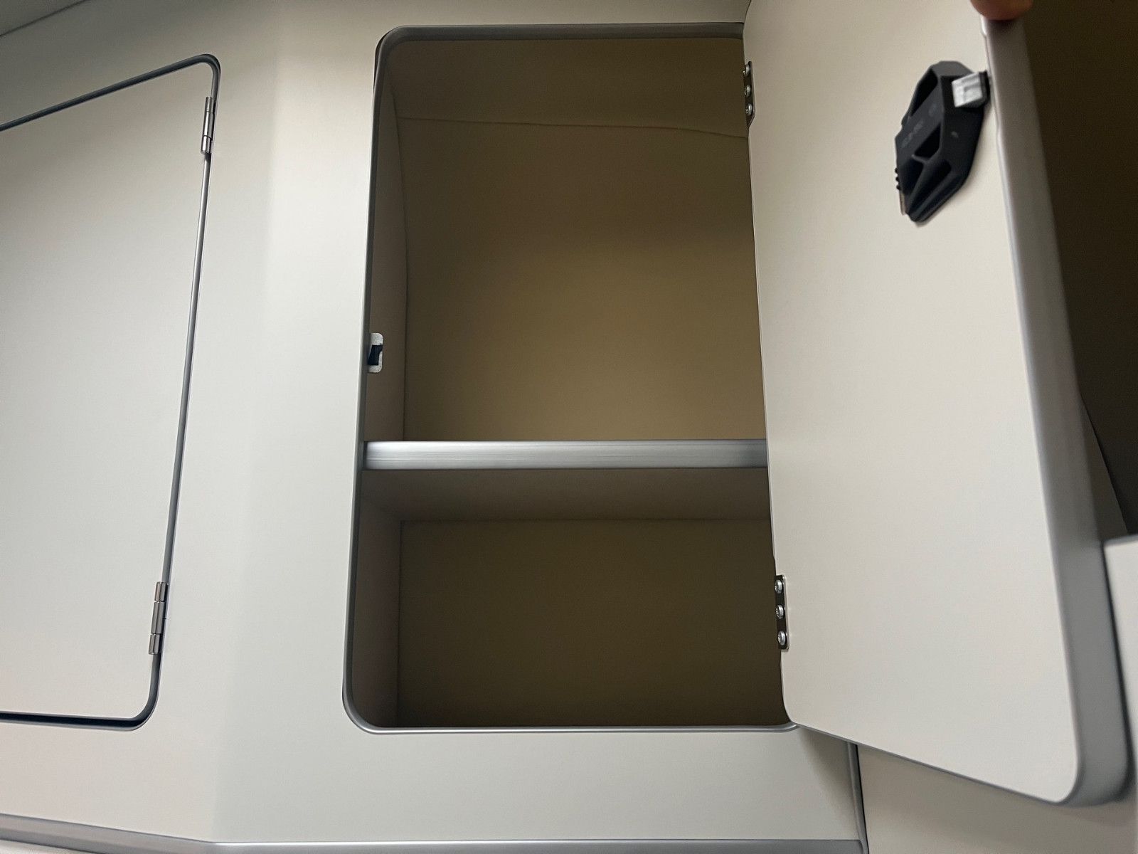 Fahrzeugabbildung Ford Nugget Plus Hochdach