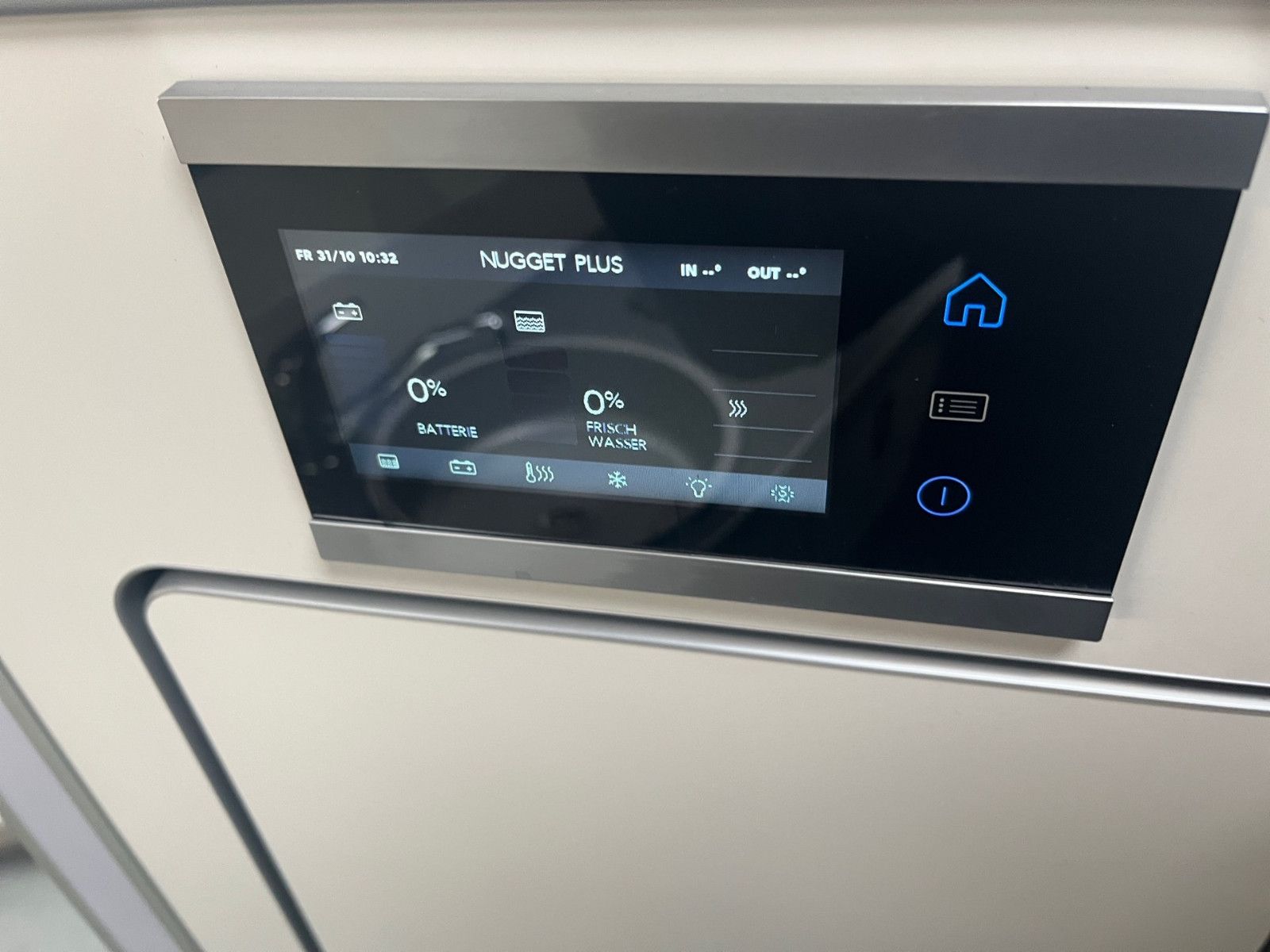 Fahrzeugabbildung Ford Nugget Plus Hochdach