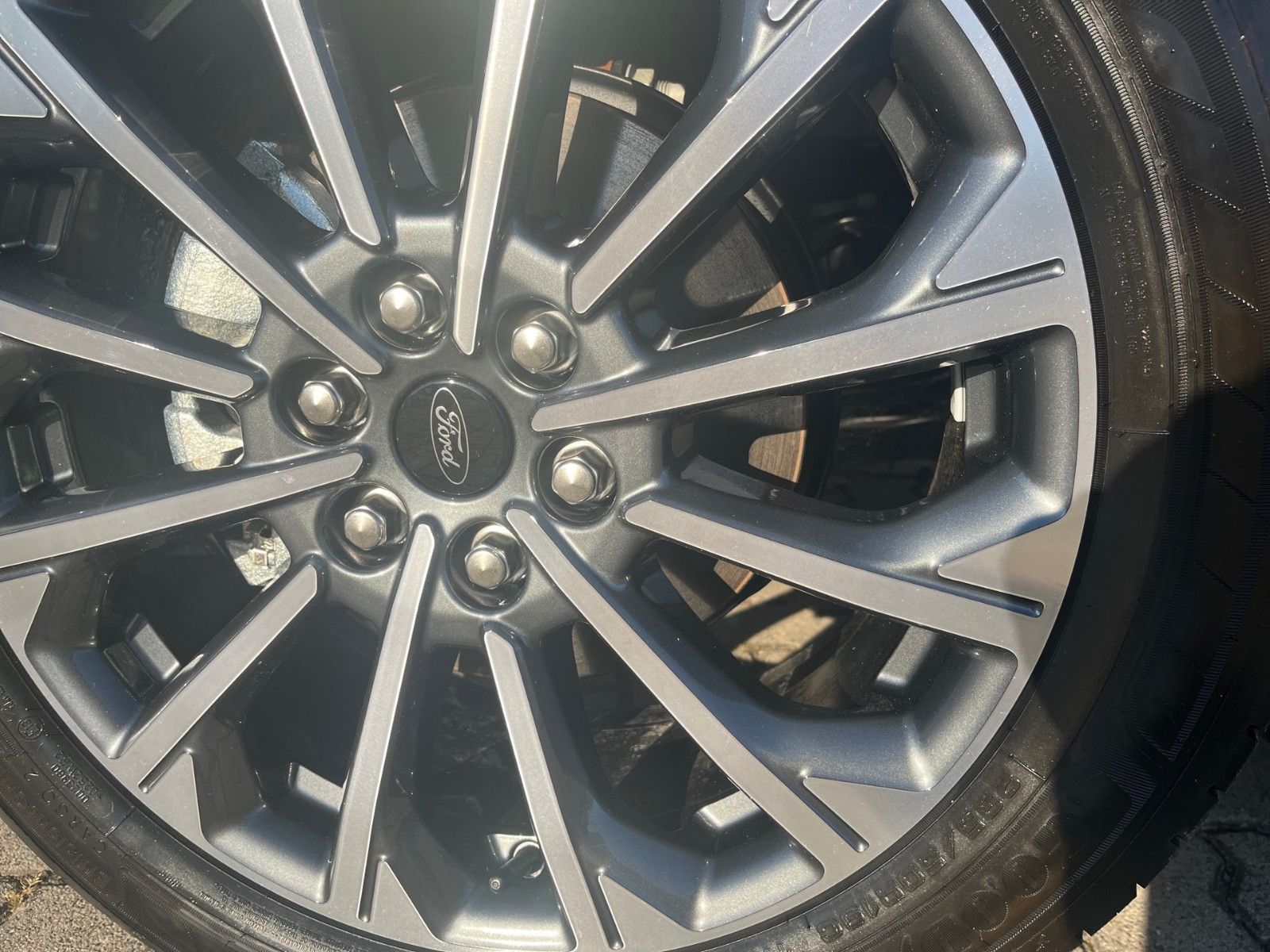 Fahrzeugabbildung Ford Nugget Plus Titanium V710 0,99% Finanzierung!!!