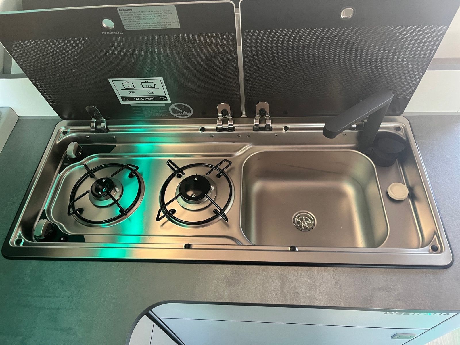 Fahrzeugabbildung Ford Nugget Plus Titanium V710 0,99% Finanzierung!!!