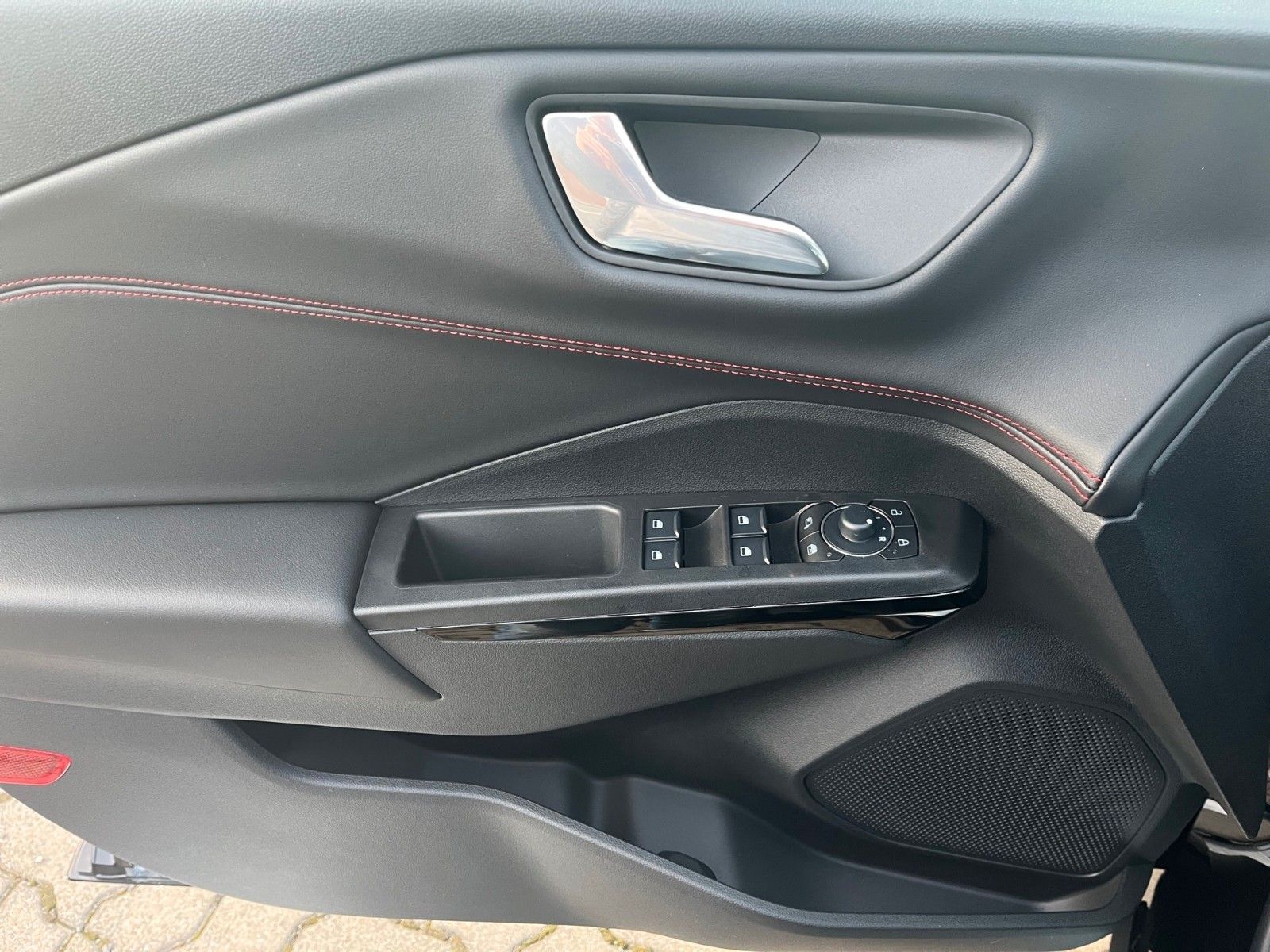 Fahrzeugabbildung Ford Puma ST-Line