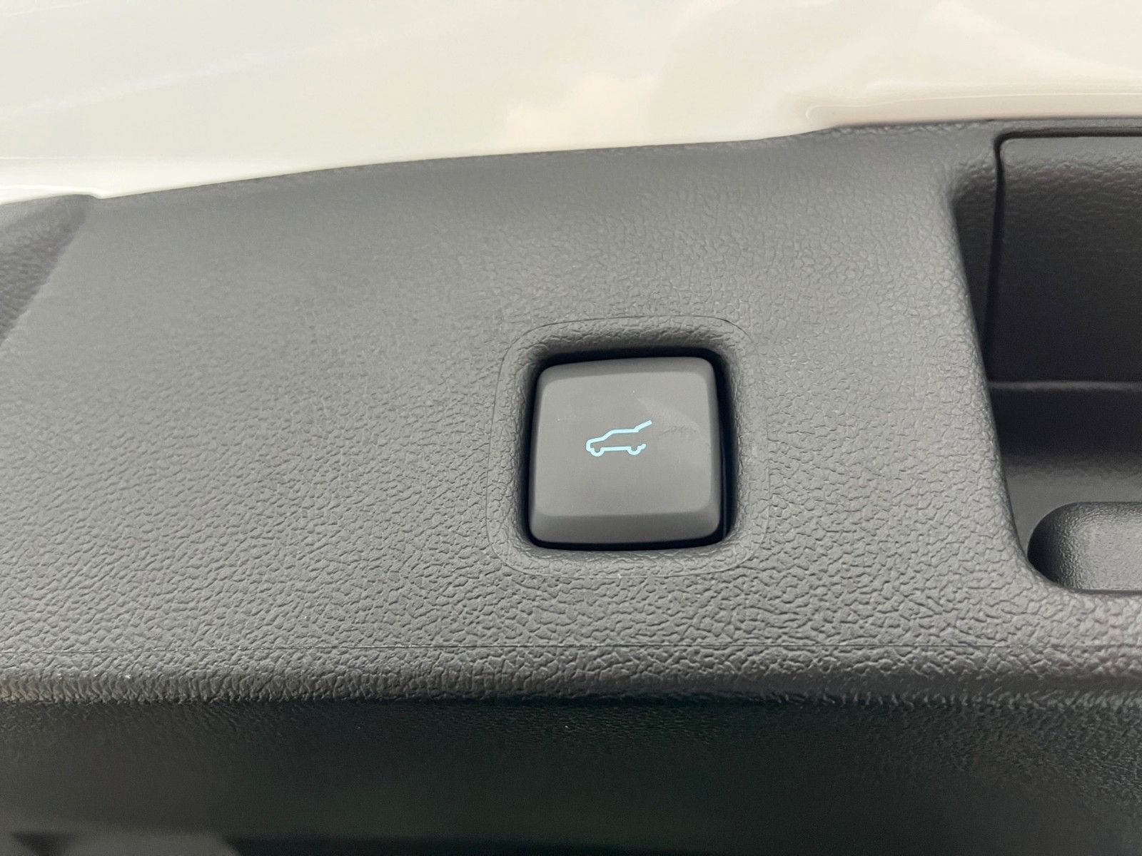 Fahrzeugabbildung Ford Kuga Plug-In Hybrid Active X*MatrixLED+el.AHK+..