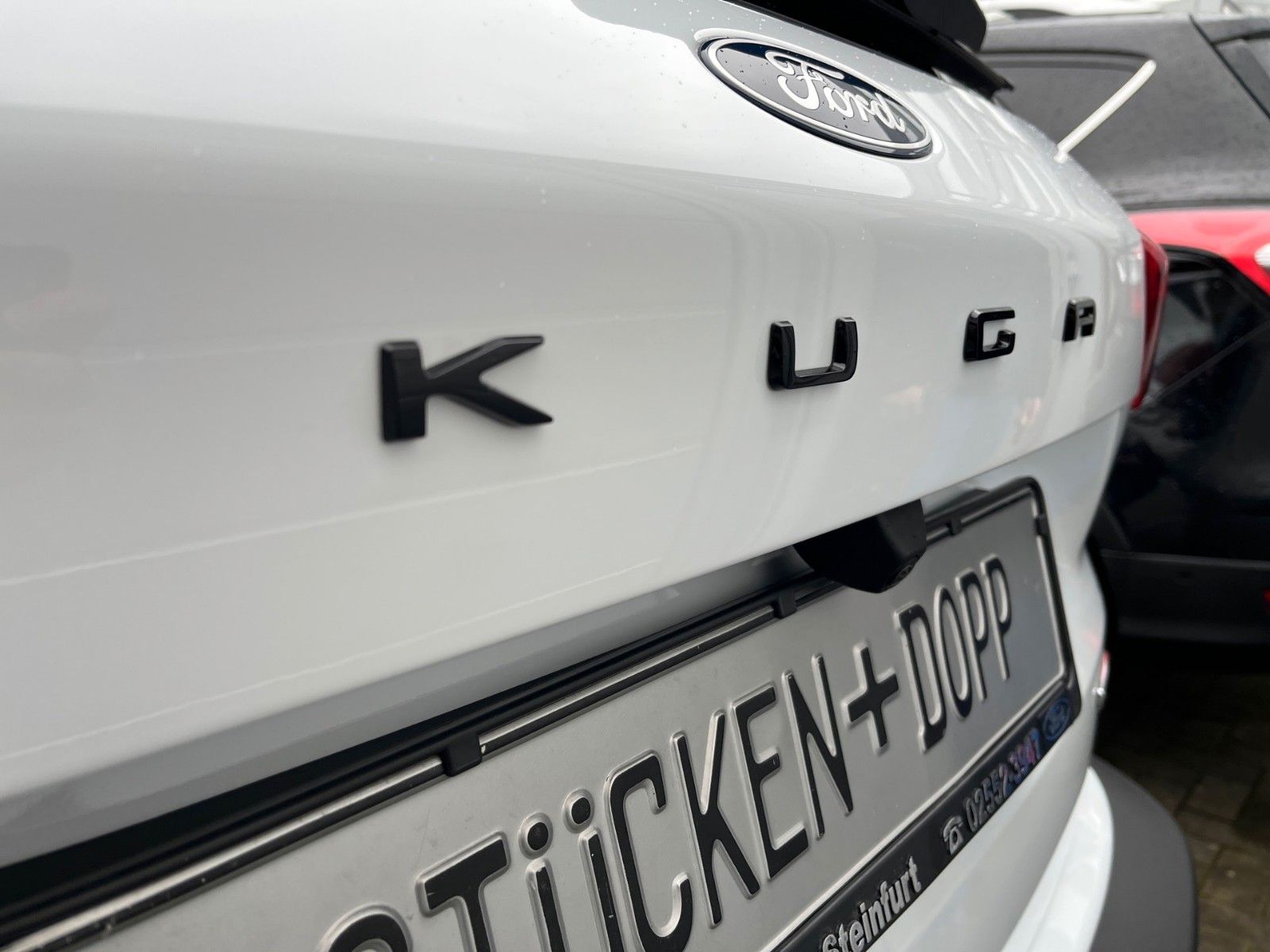 Fahrzeugabbildung Ford Kuga Plug-In Hybrid Active X*MatrixLED+el.AHK+..