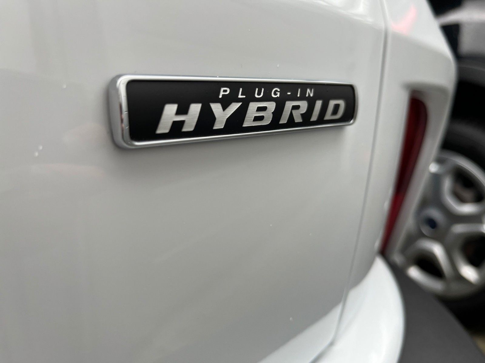 Fahrzeugabbildung Ford Kuga Plug-In Hybrid Active X*MatrixLED+el.AHK+..