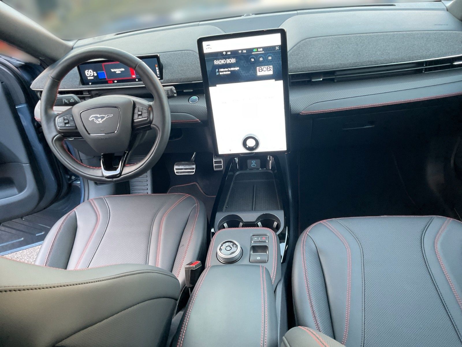 Fahrzeugabbildung Ford Mustang MACH-E AWD+Matrix-LED+B&O+ACC+...