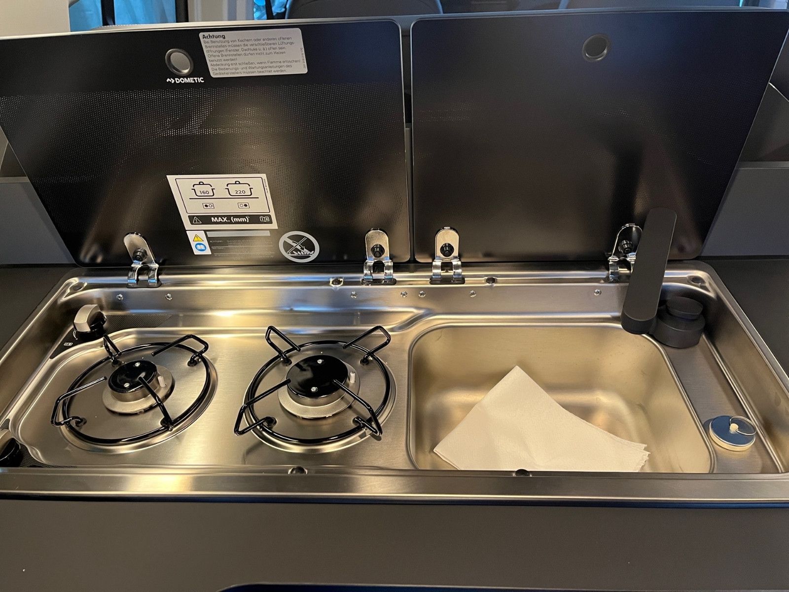 Fahrzeugabbildung Ford Nugget Active AD V710