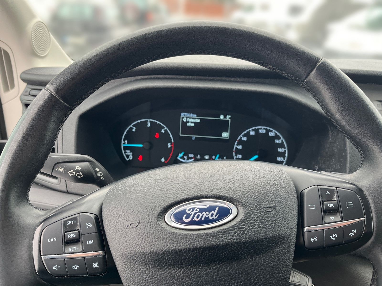 Fahrzeugabbildung Ford Transit Kastenwagen 350L3 *Lagerfahrzeug*